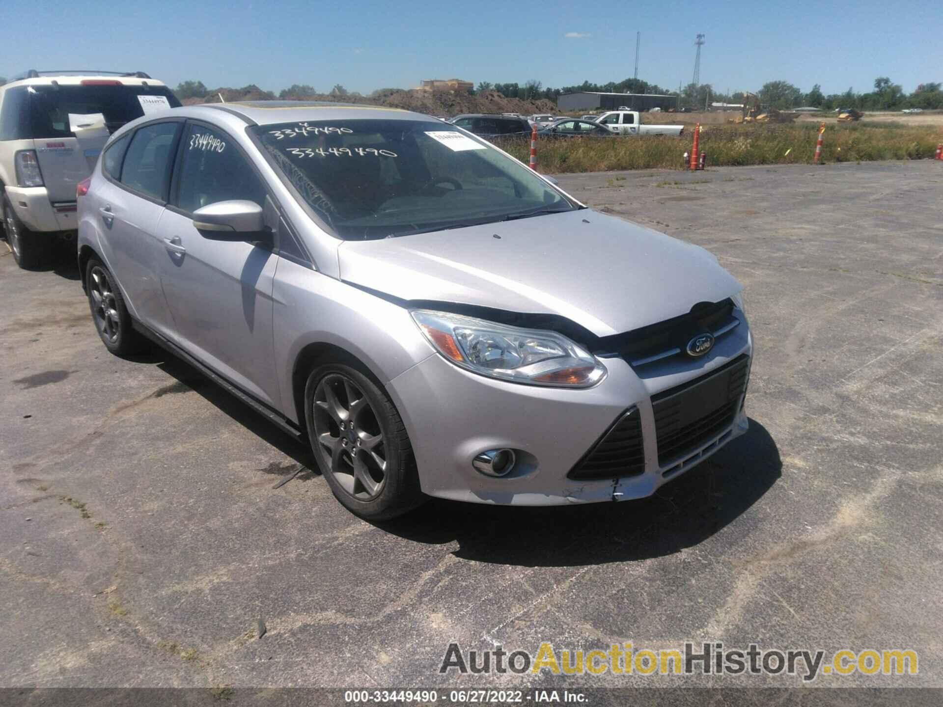 FORD FOCUS SE, 1FADP3K20DL117410