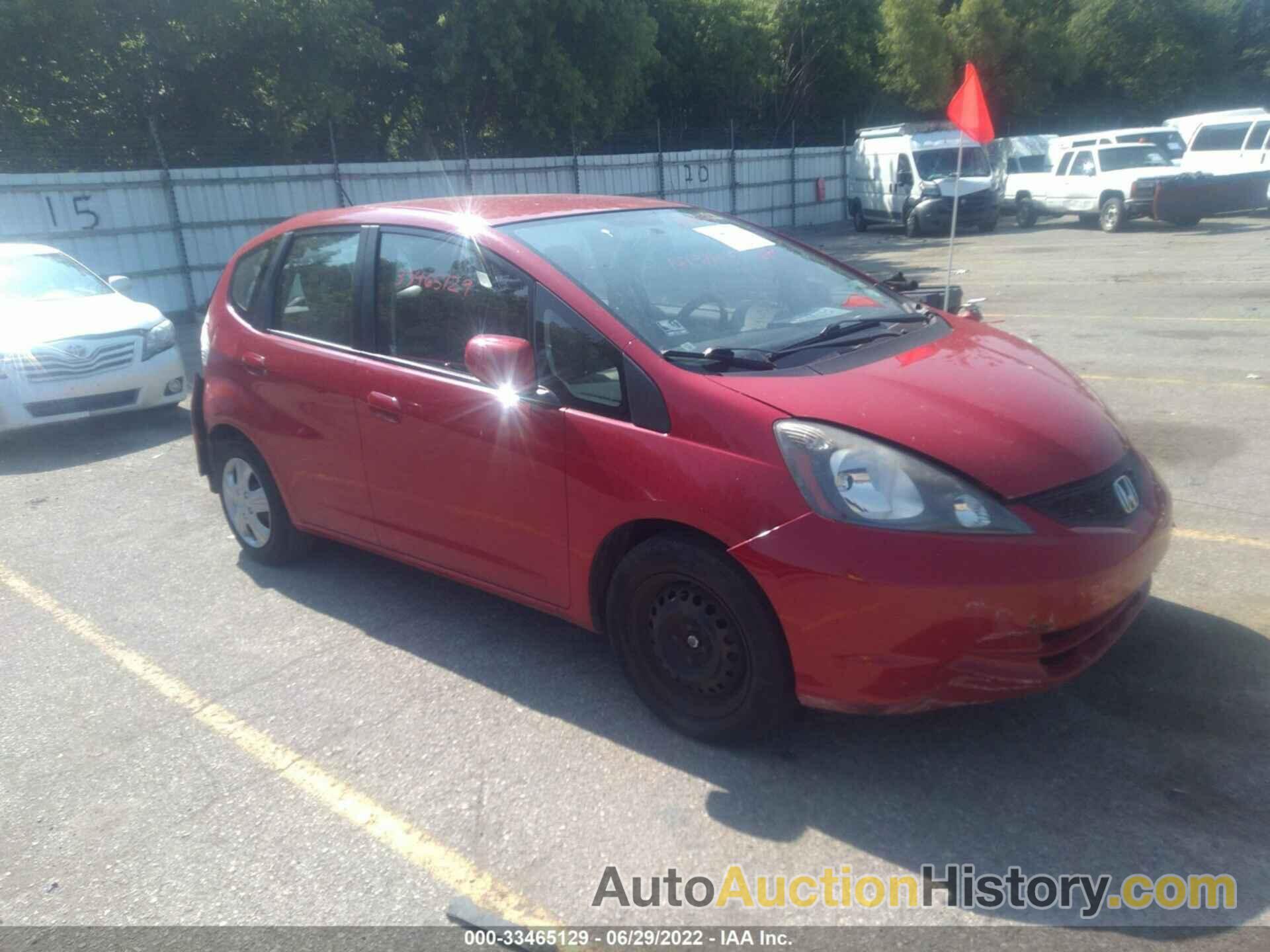 HONDA FIT, JHMGE8H39DC073142