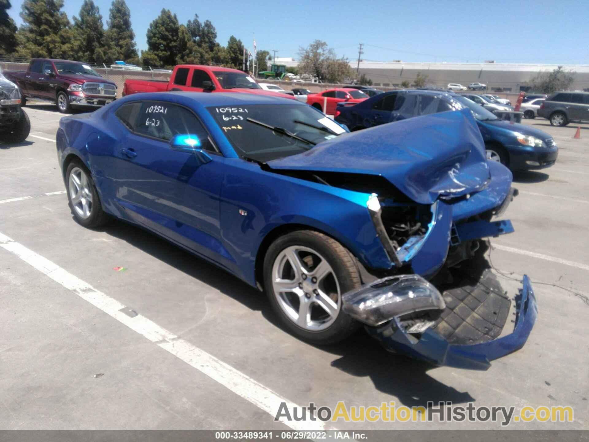 CHEVROLET CAMARO 1LS, 1G1FA1RX3J0181134