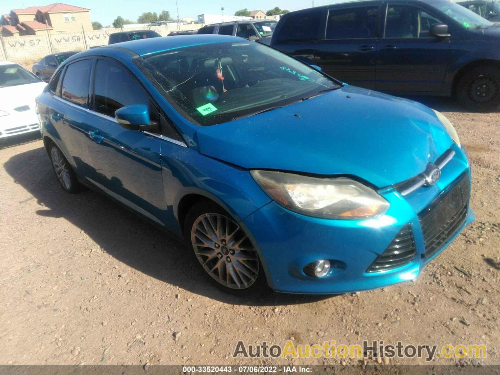 FORD FOCUS TITANIUM, 1FADP3J22EL259888