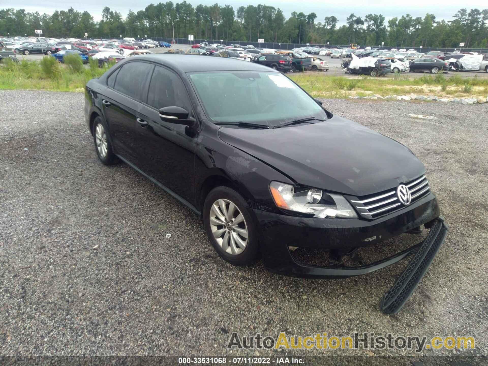 VOLKSWAGEN PASSAT S W/APPEARANCE, 1VWAP7A38DC083776