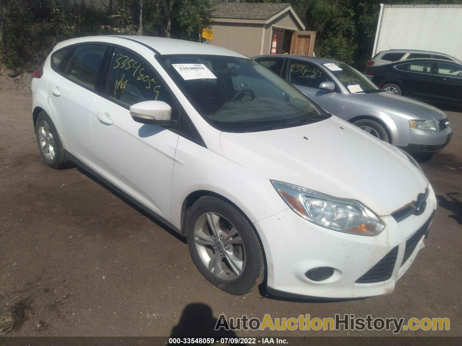 FORD FOCUS SE, 1FADP3K21DL210727