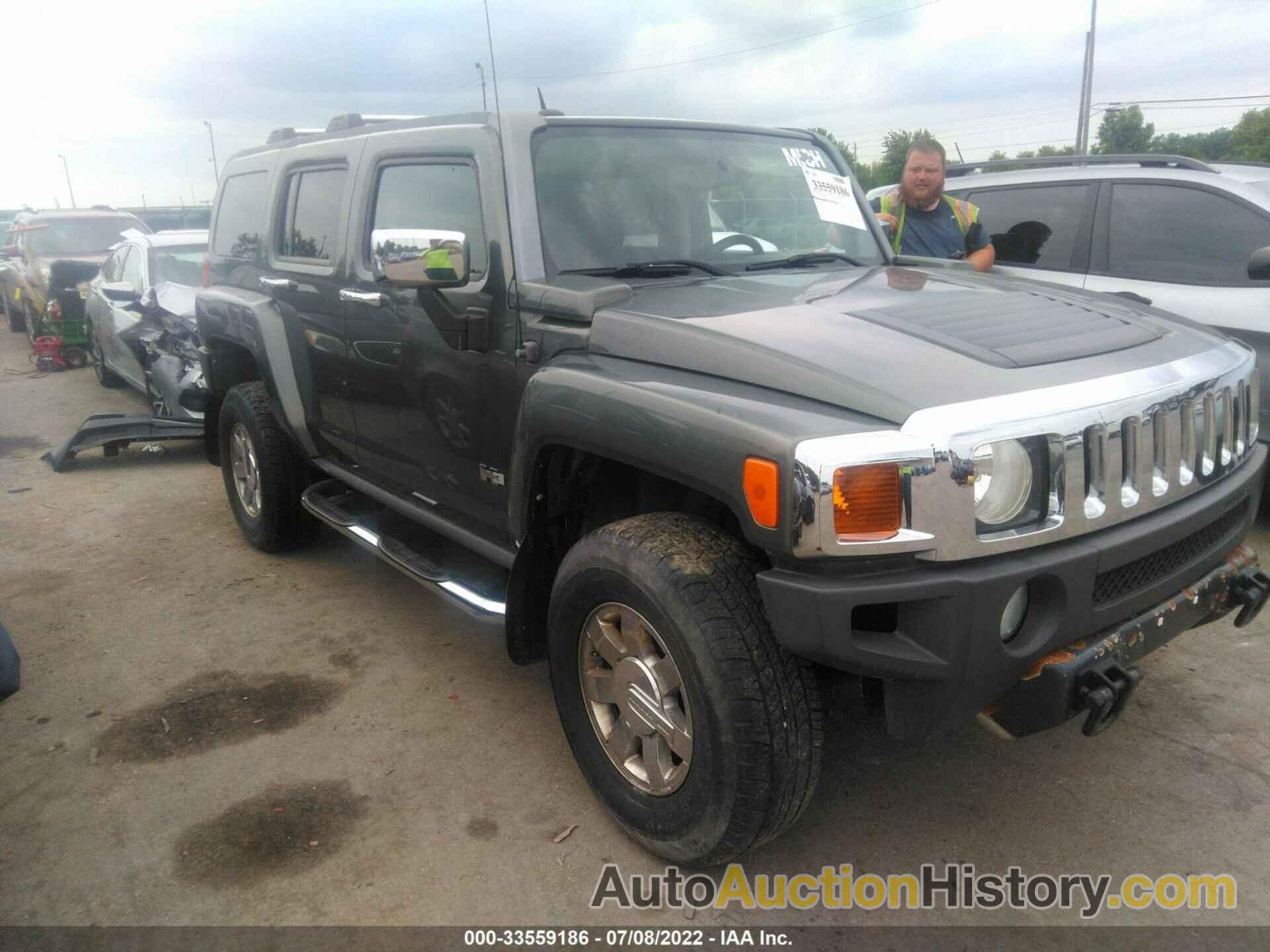 HUMMER H3 SUV, 5GTMNGEE3A8122038