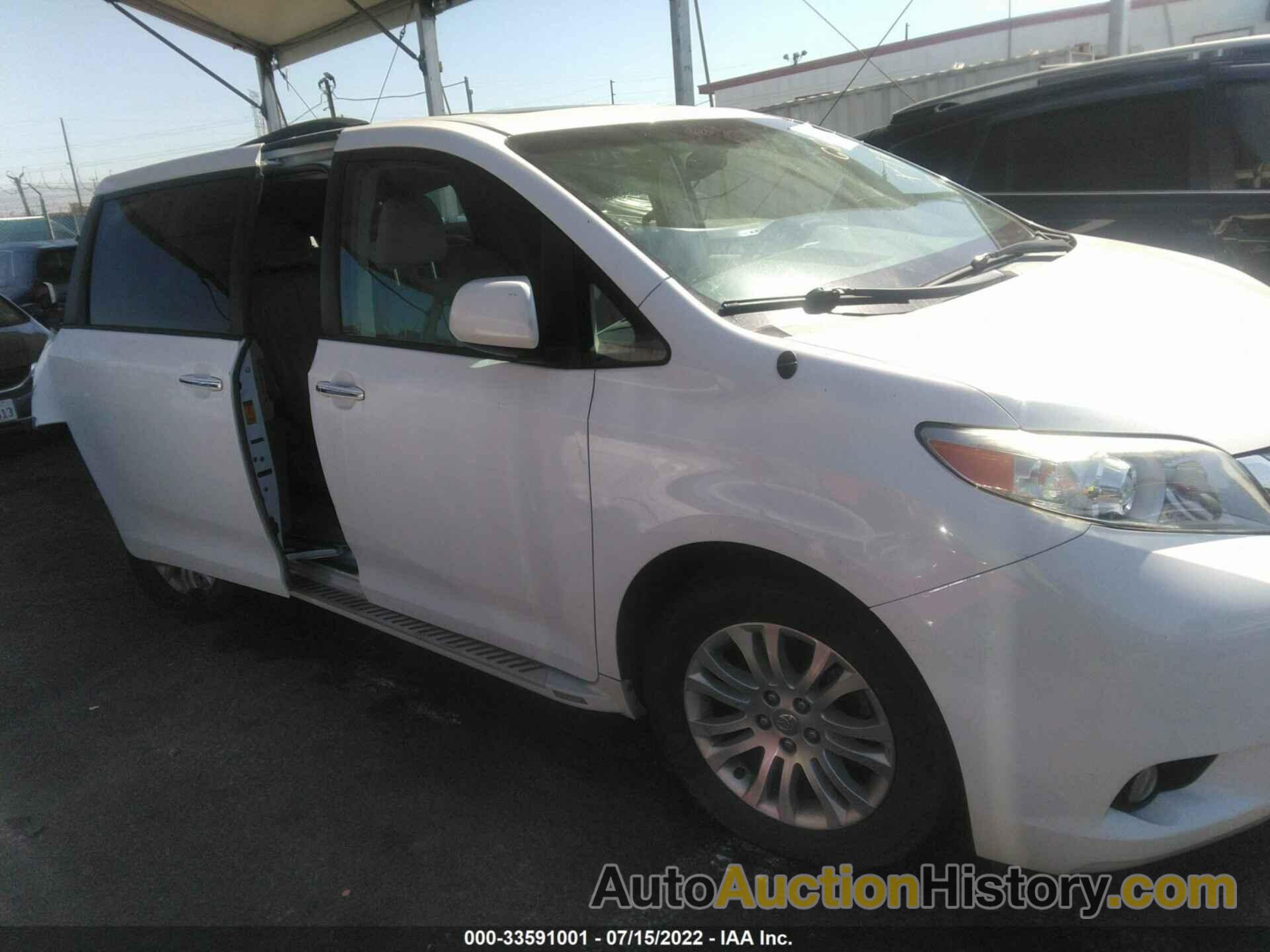 TOYOTA SIENNA XLE/LIMITED, 5TDYK3DC8DS303307