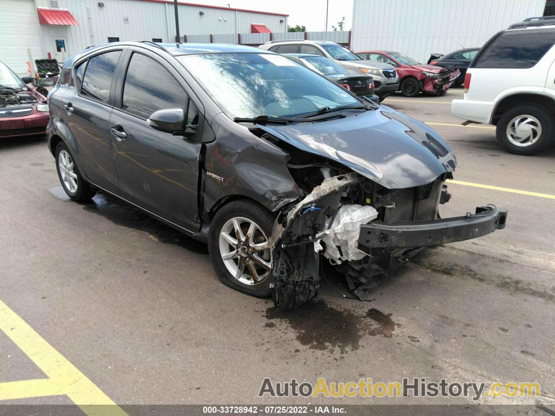 TOYOTA PRIUS C ONE/TWO/THREE/FOUR, JTDKDTB38F1106155