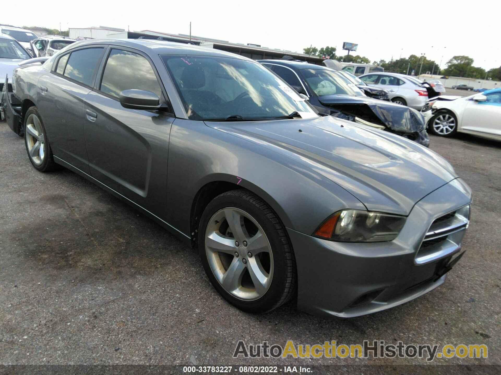 DODGE CHARGER SXT PLUS, 2C3CDXHG1CH175051