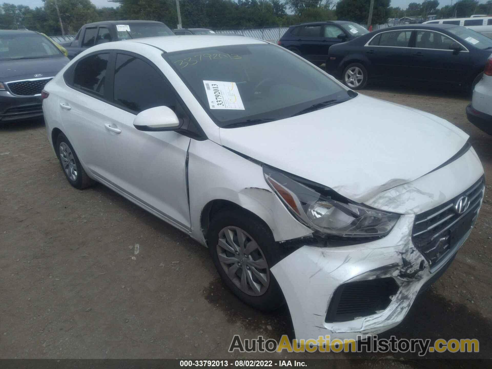 HYUNDAI ACCENT SE, 3KPC24A34KE071929