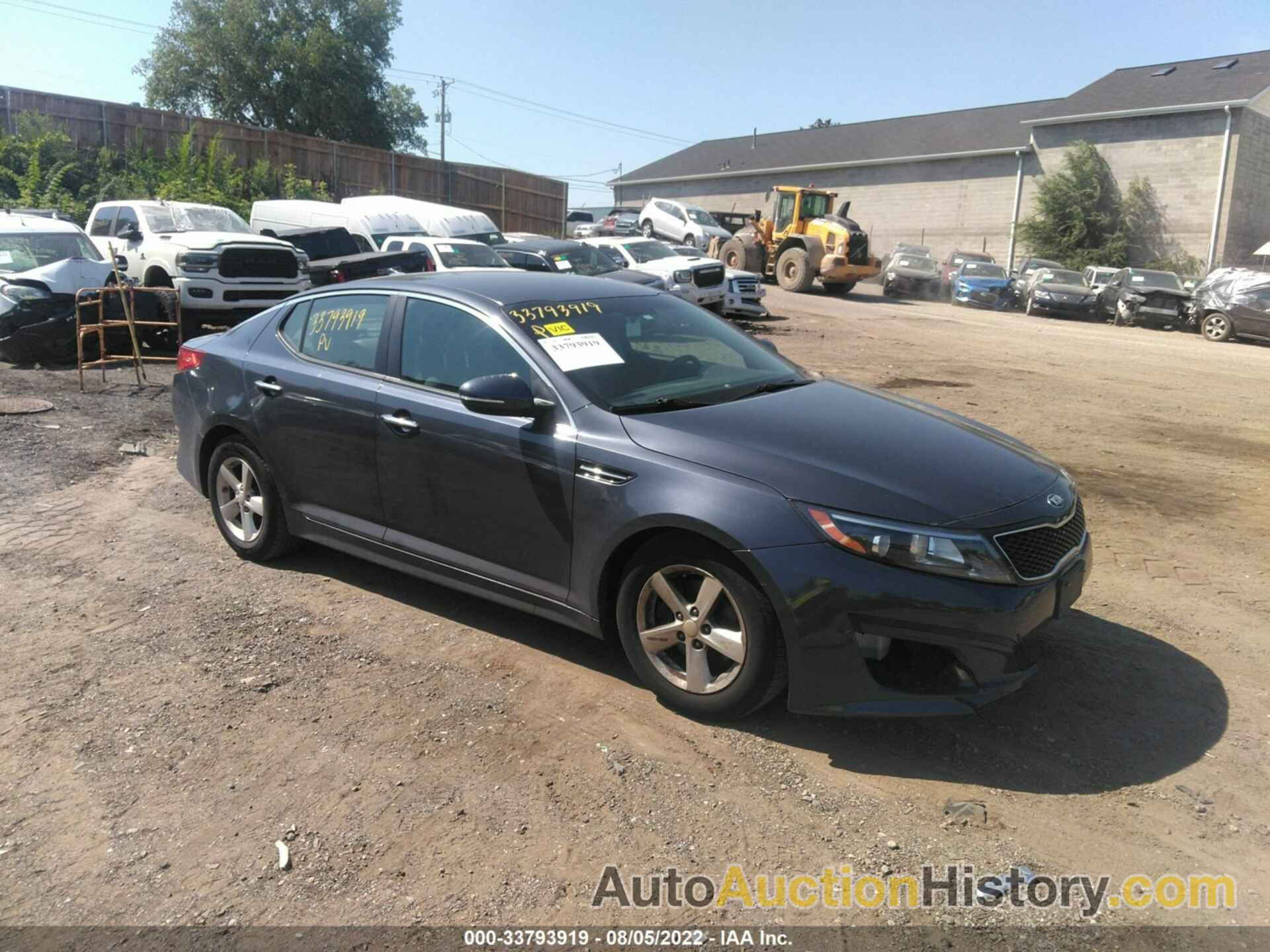 KIA OPTIMA LX, KNAGM4A73F5556625