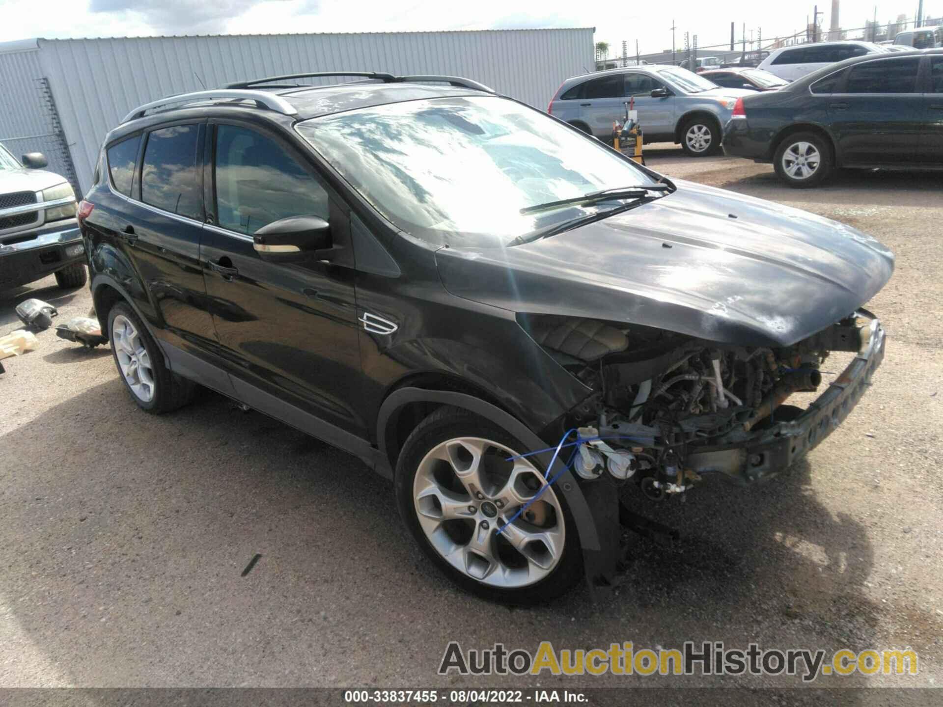 FORD ESCAPE TITANIUM, 1FMCU9J92DUB00548