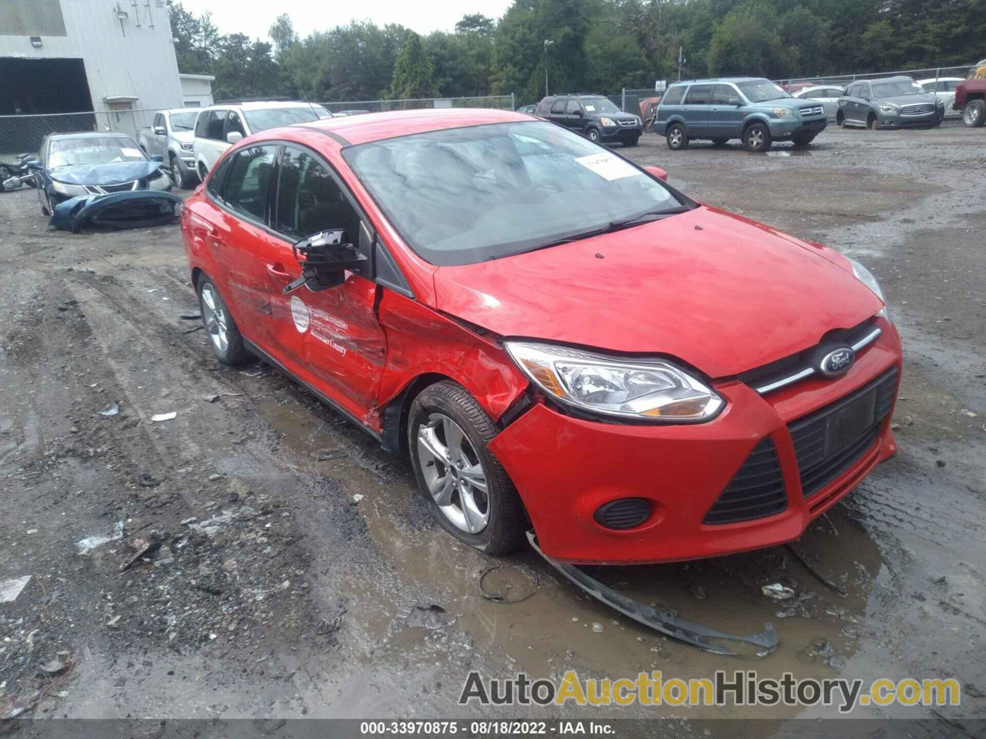 FORD FOCUS SE, 1FADP3F26EL178708