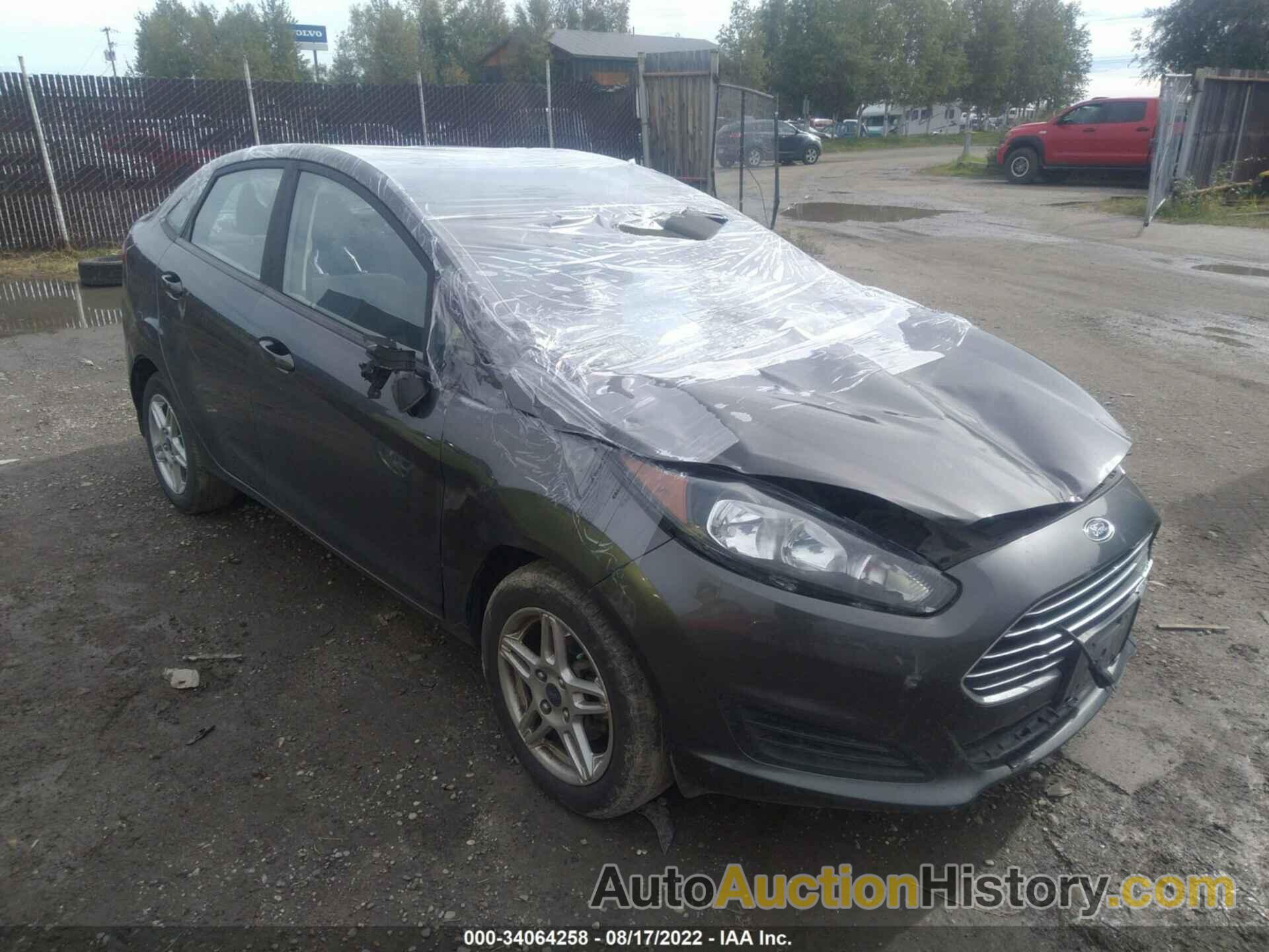 FORD FIESTA SE, 3FADP4BJ8JM101785