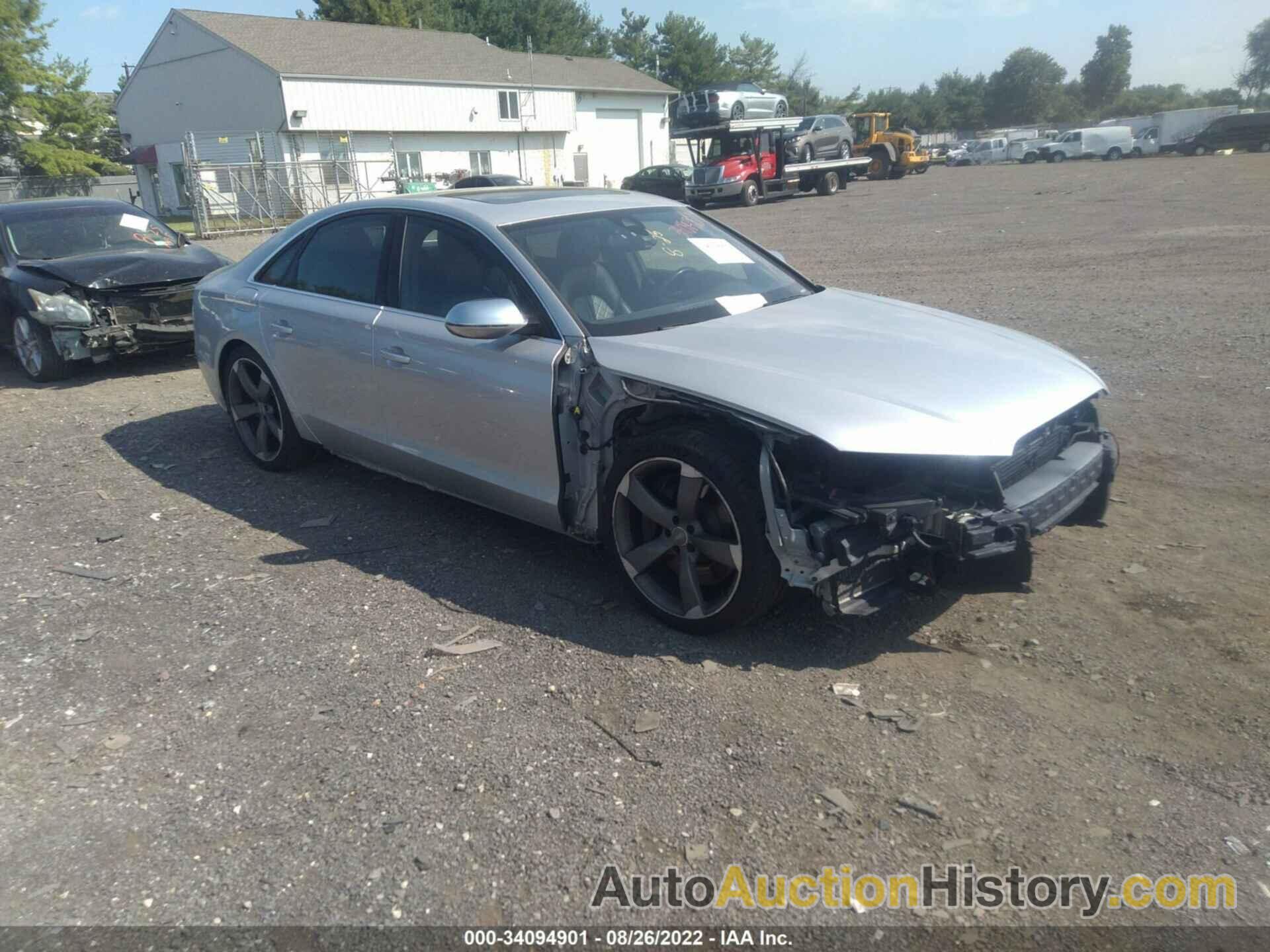 AUDI S8 QUATTRO, WAUD2AFDXDN029197