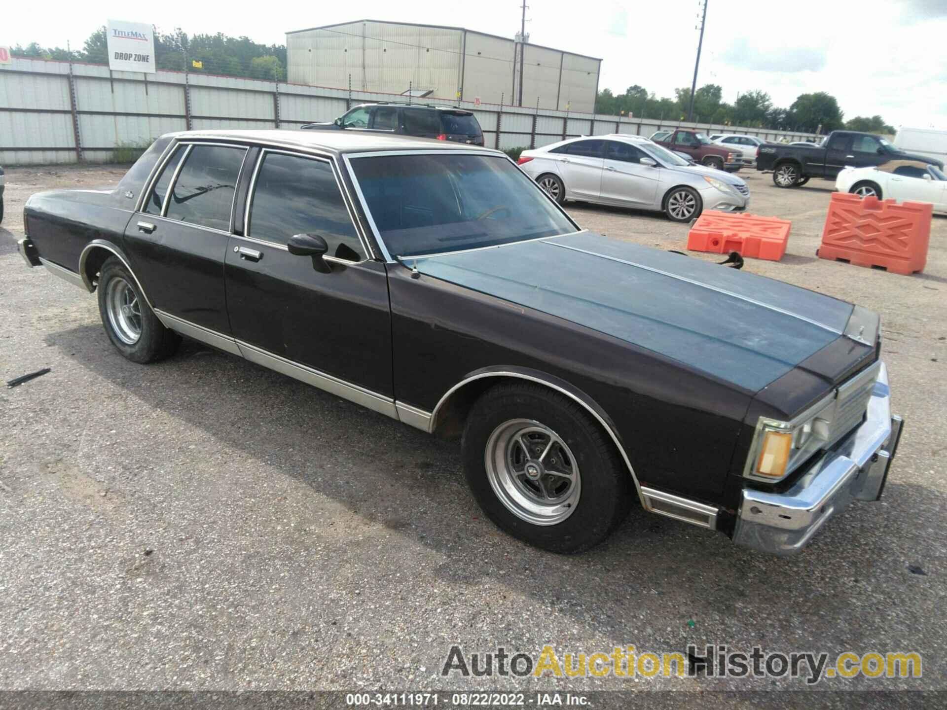 CHEVROLET CAPRICE CLASSIC, 1G1AN69H4EX146040