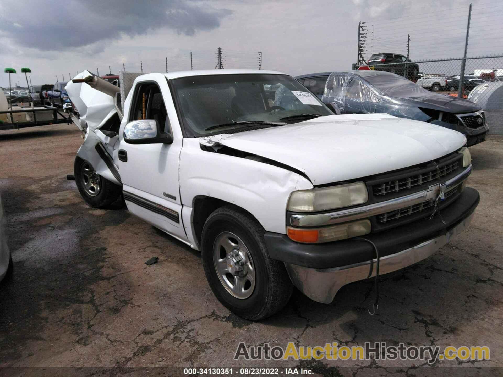 CHEVROLET SILVERADO 1500 LS, 1GCEC14T1XE115520