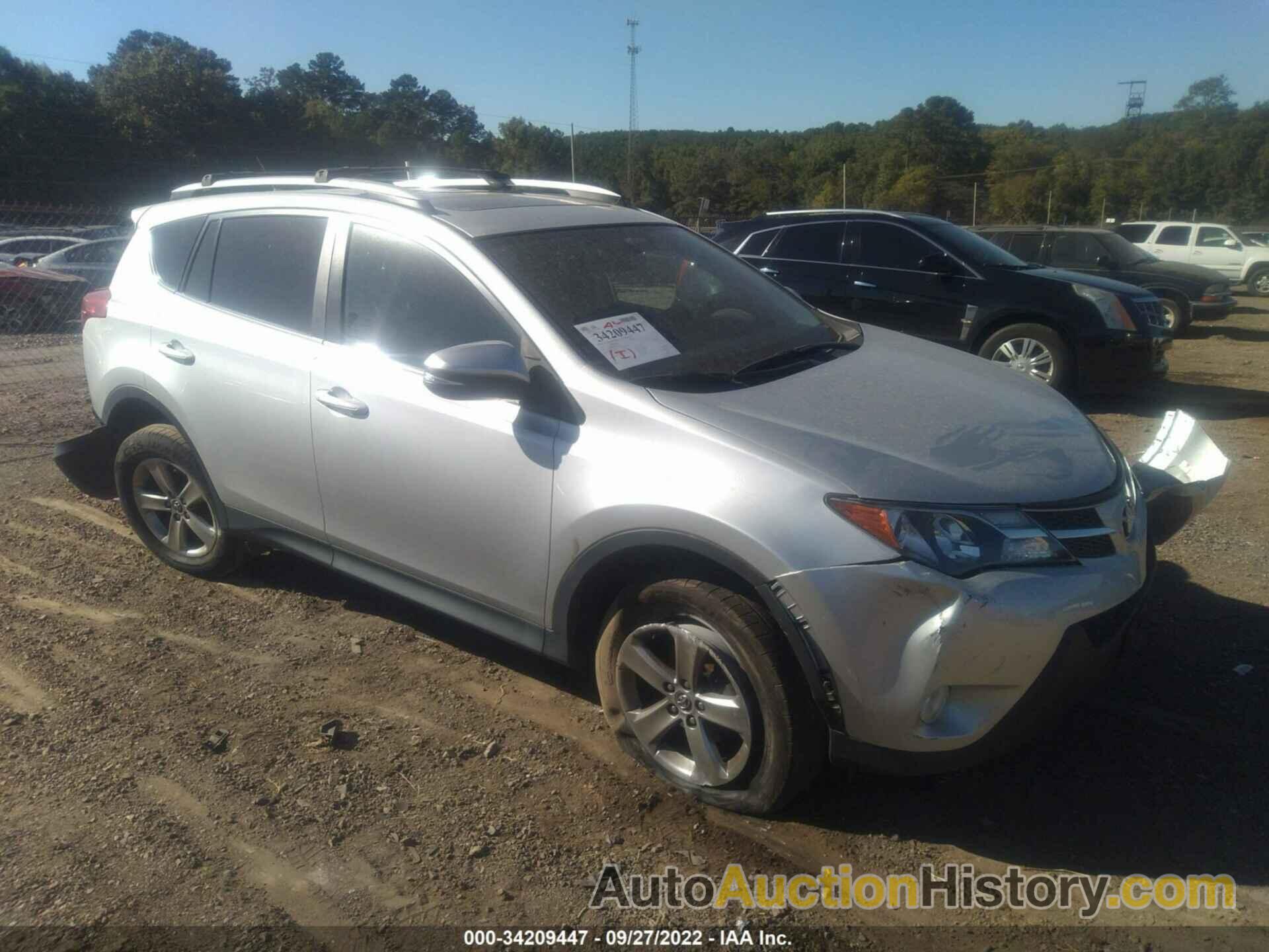 TOYOTA RAV4 XLE, 2T3WFREV1FW157980