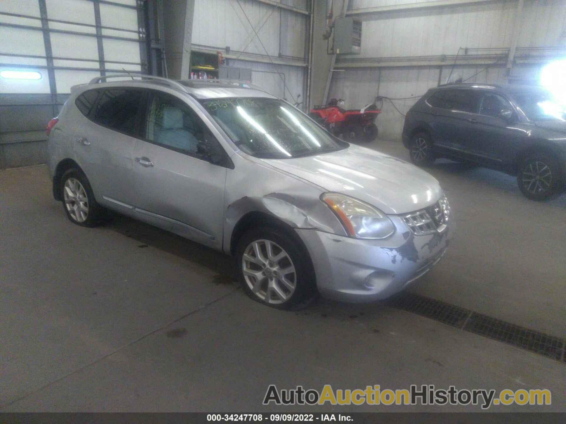 NISSAN ROGUE SV, JN8AS5MTXBW156762