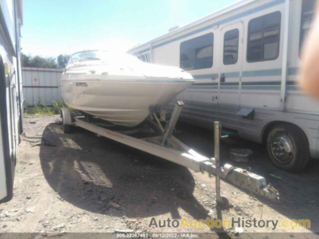 SEA RAY 270 SUNDECK* & TRAILER *, SERV1096F102