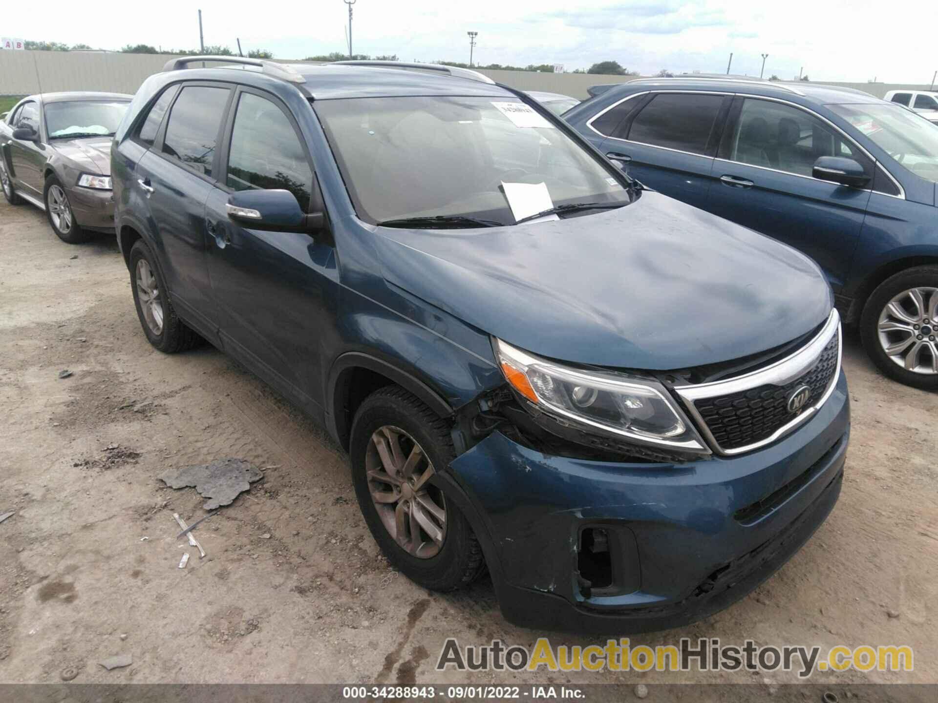 KIA SORENTO LX, 5XYKT4A62FG597391