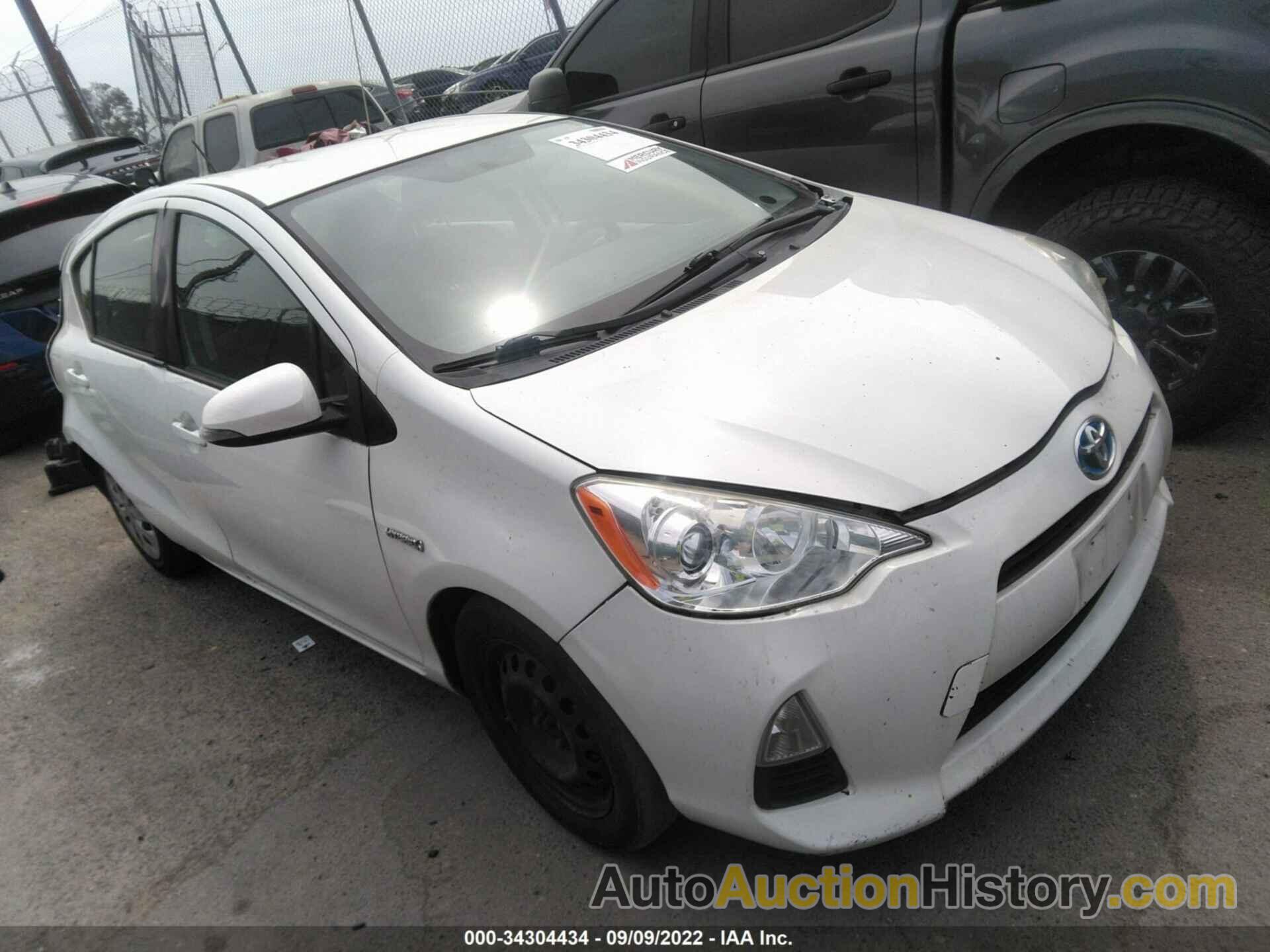 TOYOTA PRIUS C ONE/THREE/TWO/FOUR, JTDKDTB30E1567655