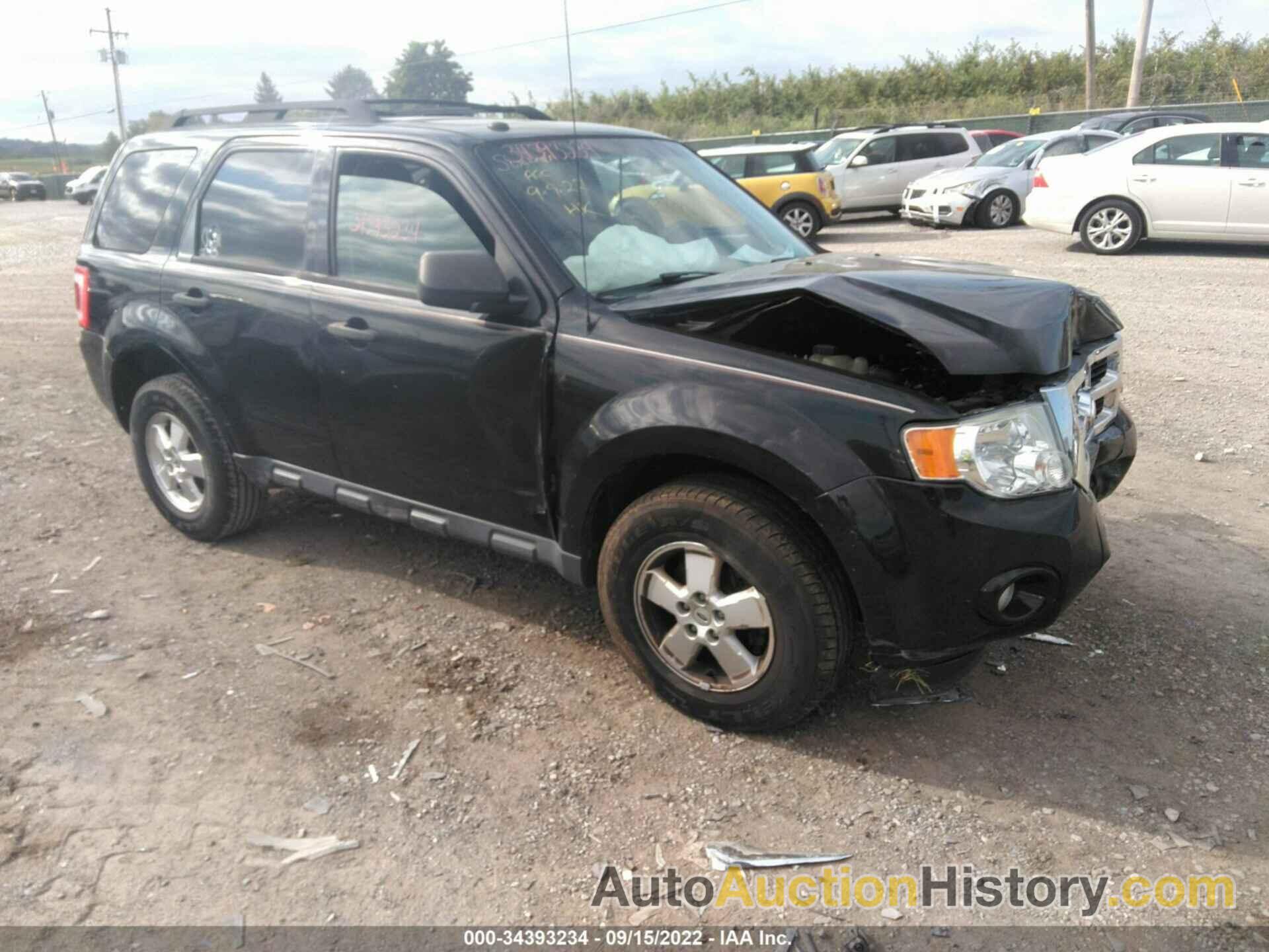 FORD ESCAPE XLT, 1FMCU0D76CKC59296