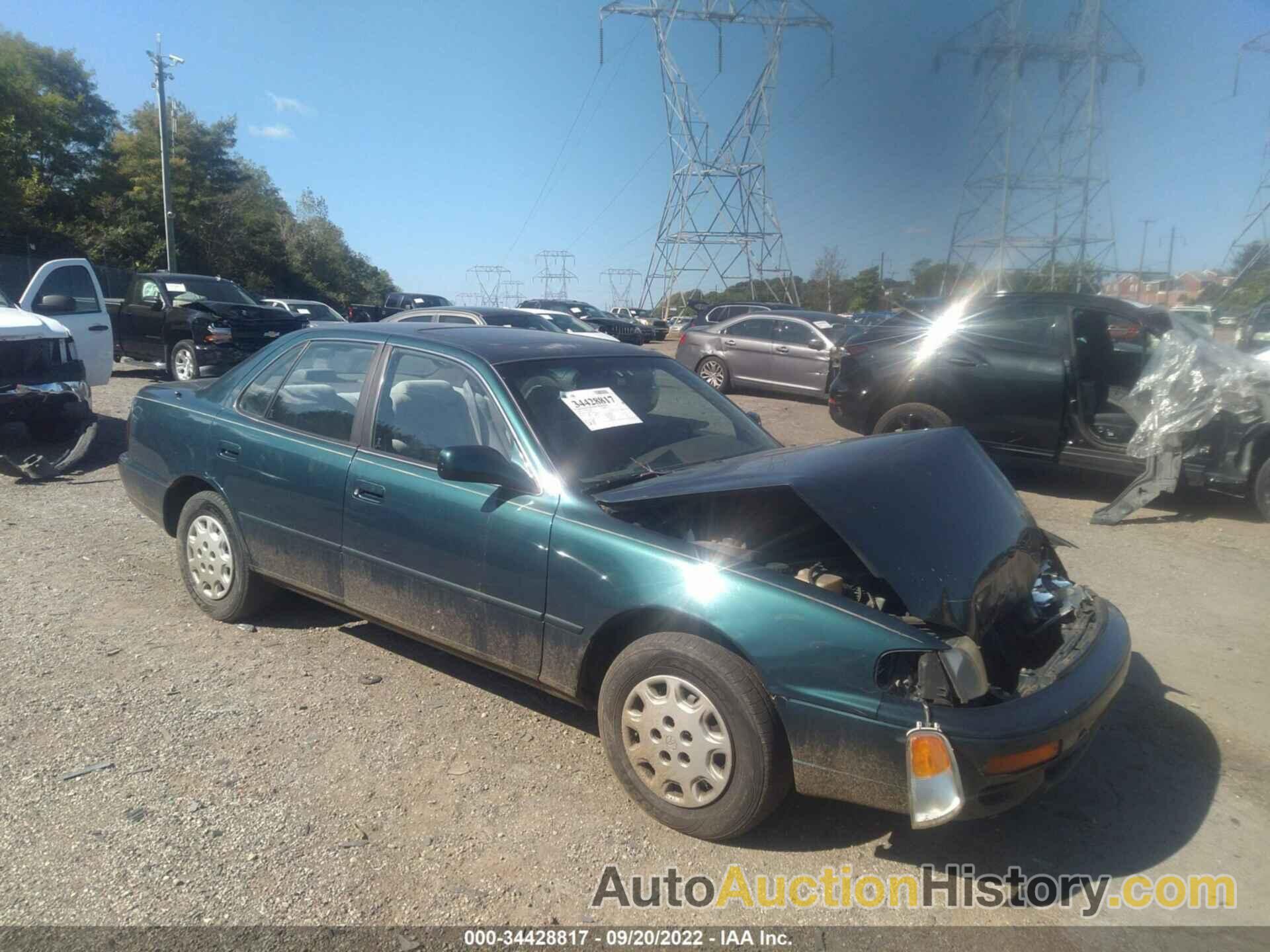 TOYOTA CAMRY DX/LE/XLE, 4T1BG12K8TU903529