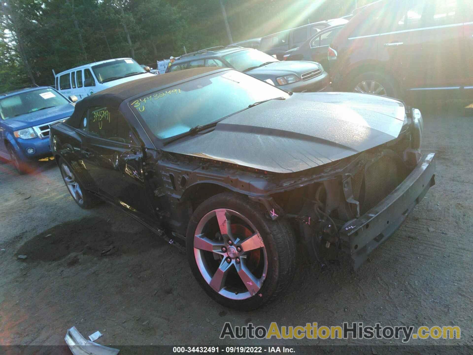 CHEVROLET CAMARO 2LT, 2G1FC3DD4B9197773