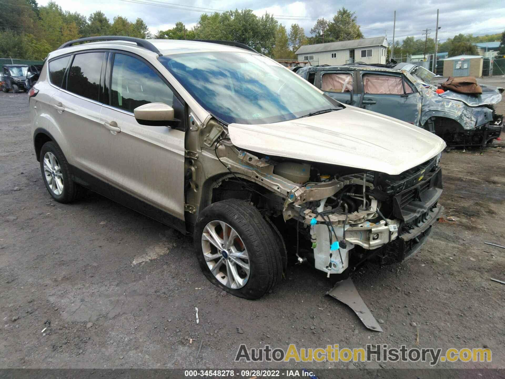 FORD ESCAPE SE, 1FMCU9GD7HUD73910