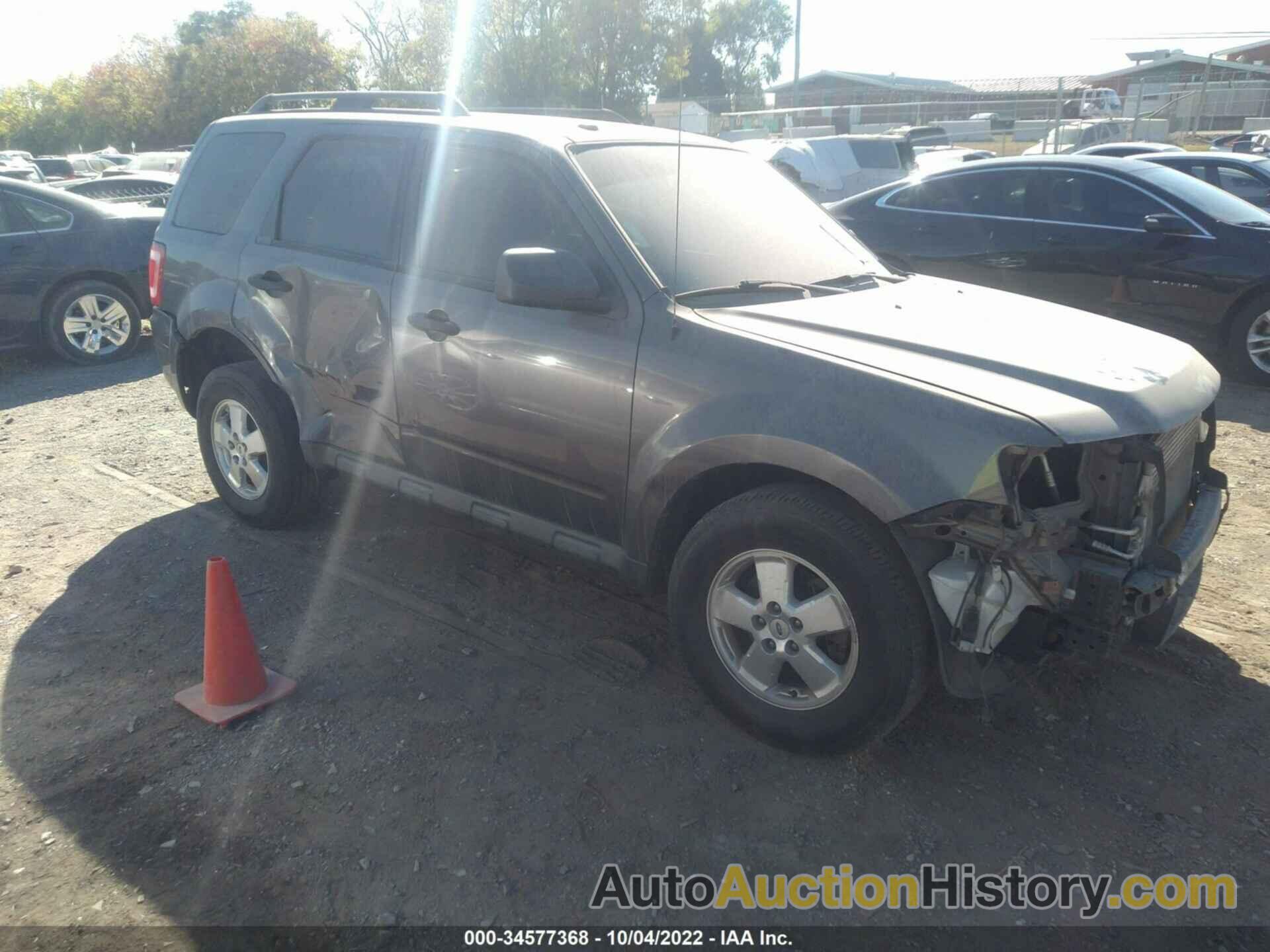 FORD ESCAPE XLT, 1FMCU9D70BKB99308
