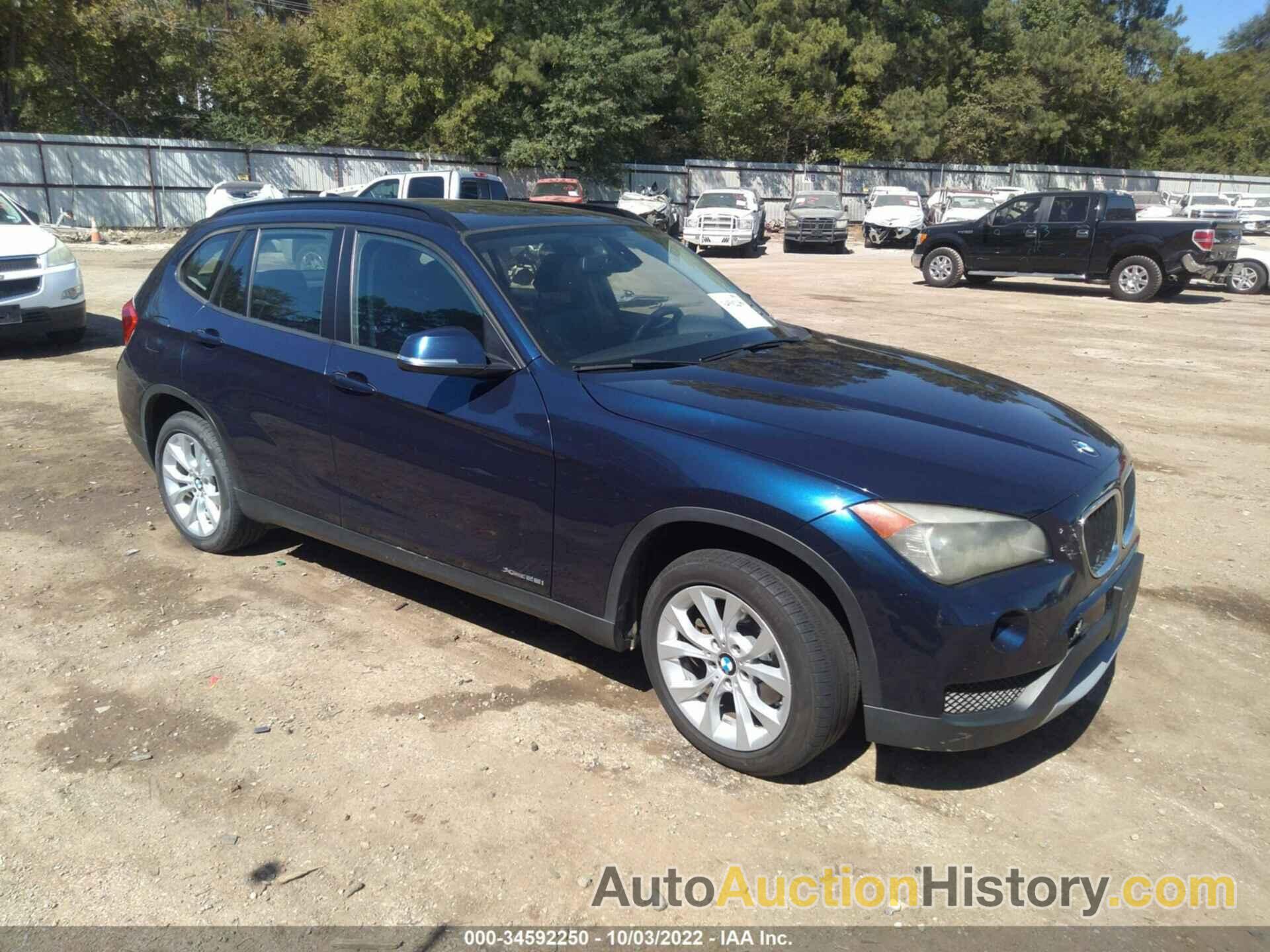 BMW X1 XDRIVE28I, WBAVL1C55DVR88053