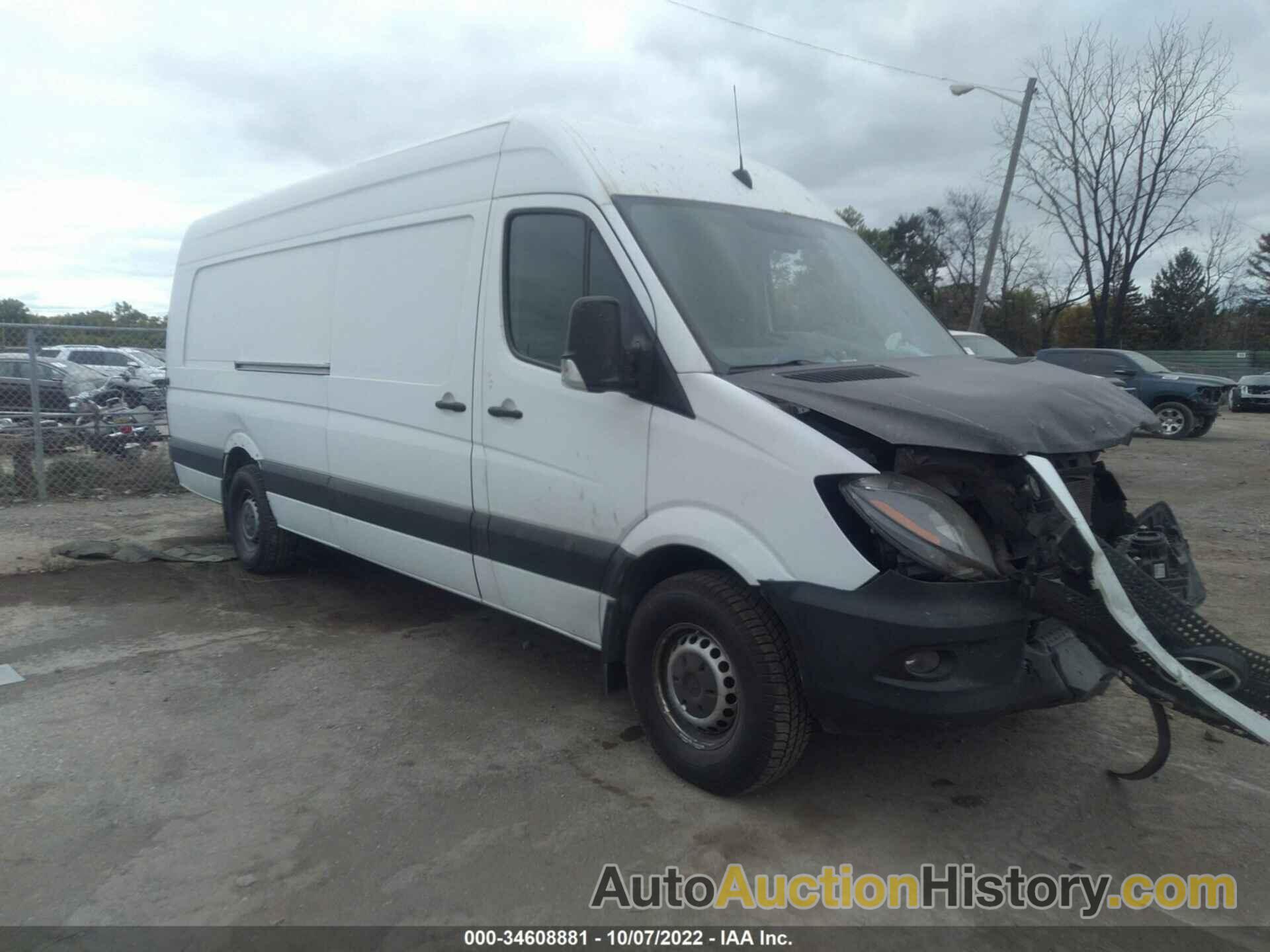 MERCEDES-BENZ SPRINTER CARGO VAN, WD3PE8CD2HP408283