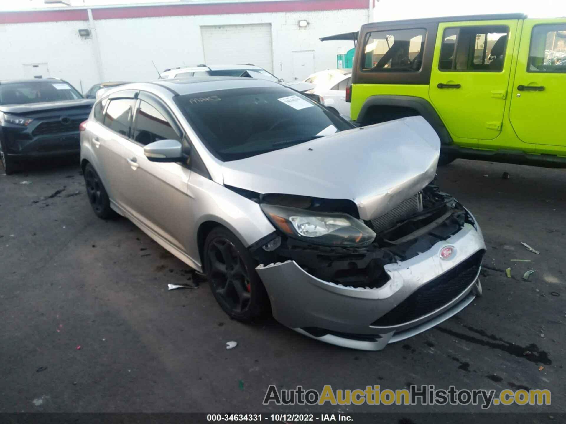 FORD FOCUS ST, 1FADP3L9XEL357464