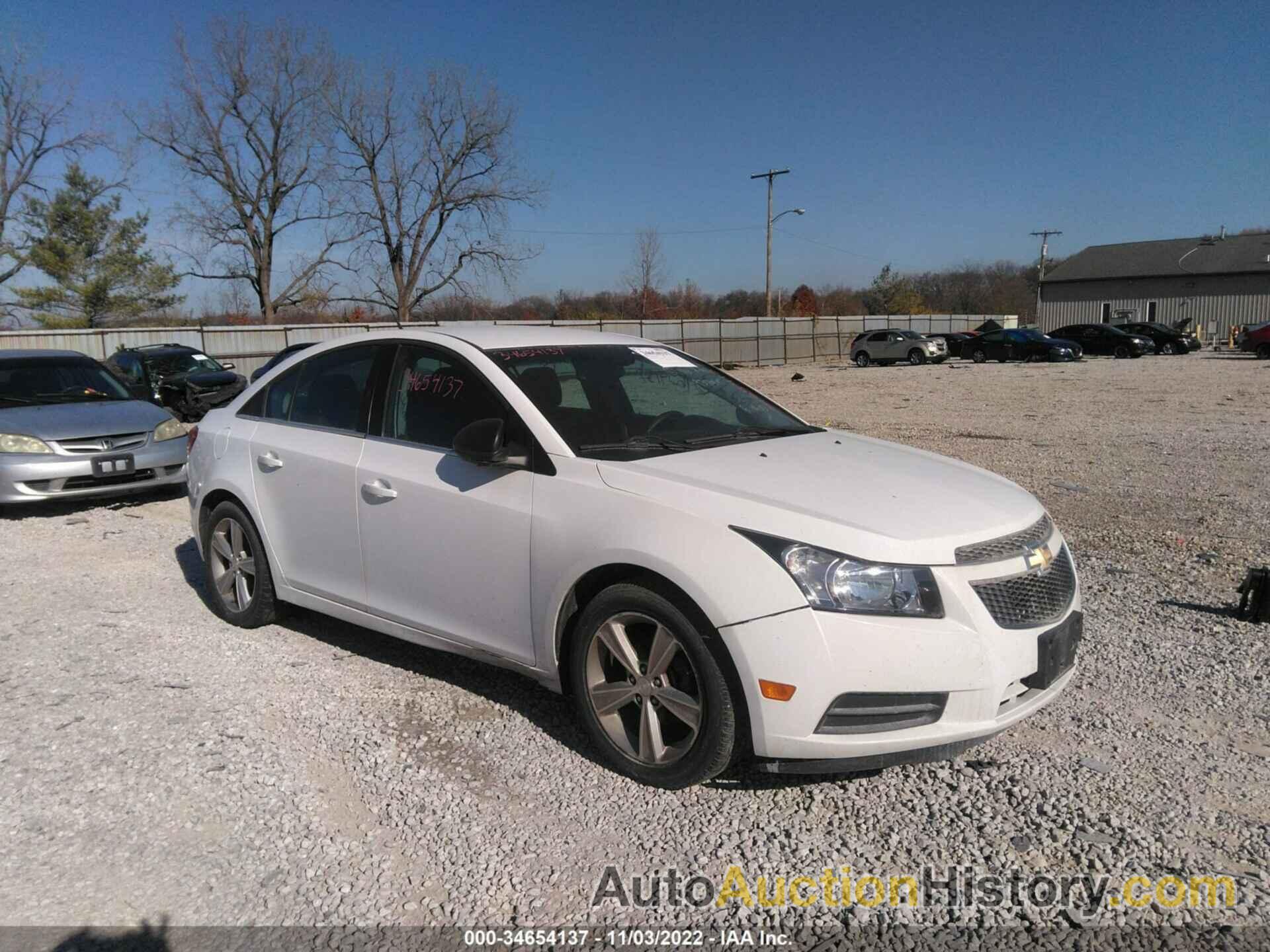 CHEVROLET CRUZE 2LT, 1G1PE5SB7D7300913