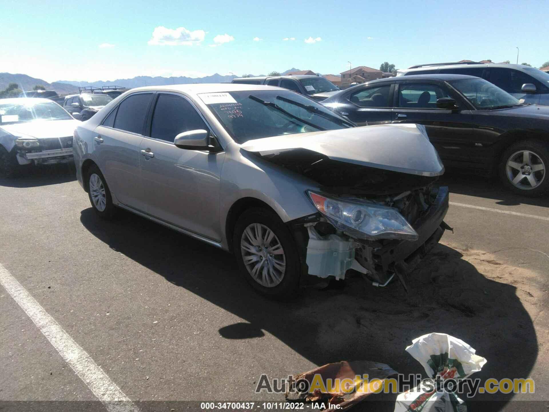 TOYOTA CAMRY LE, 4T4BF1FK2DR329479