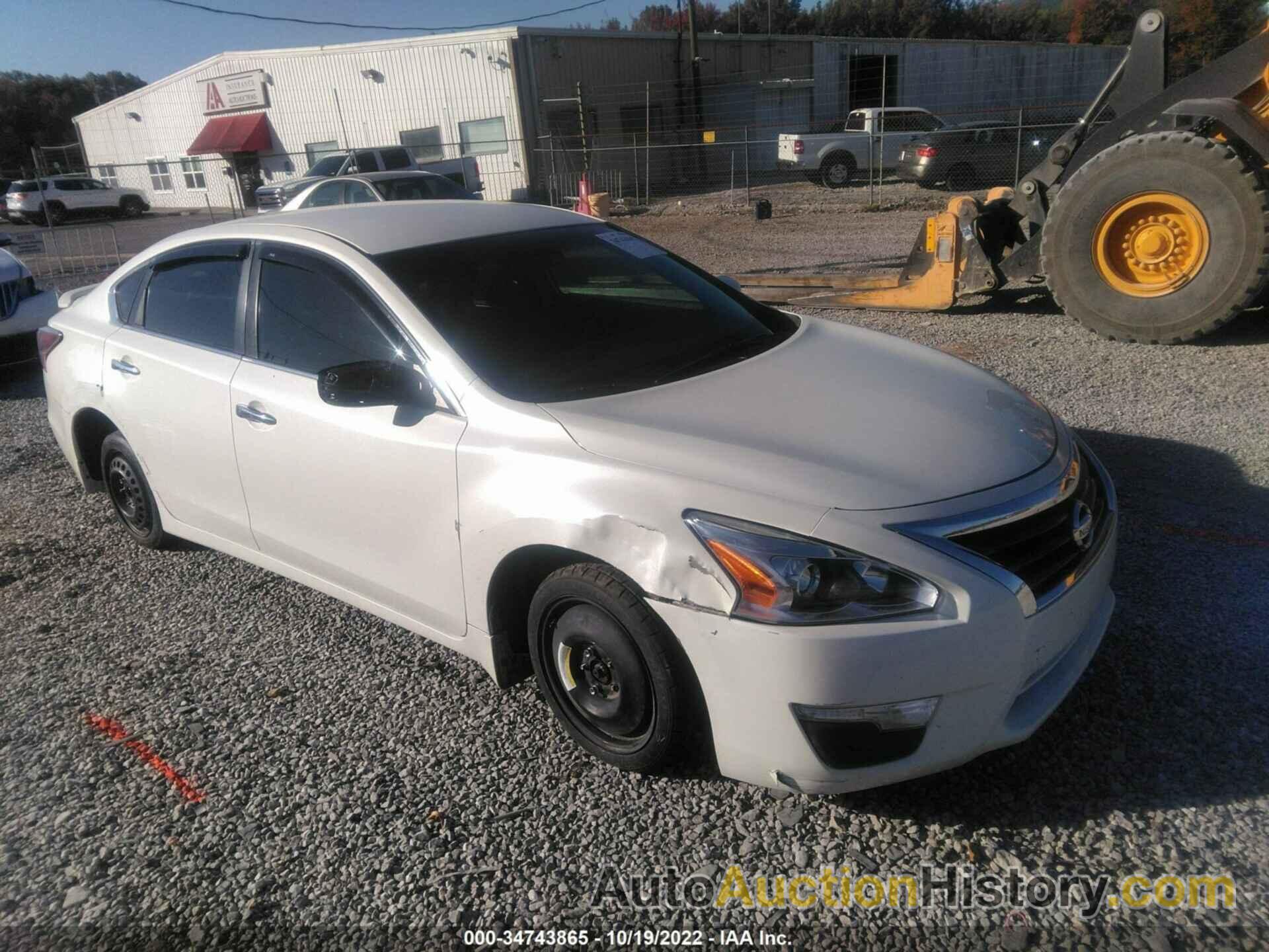 NISSAN ALTIMA 2.5 S, 1N4AL3AP9EN205230