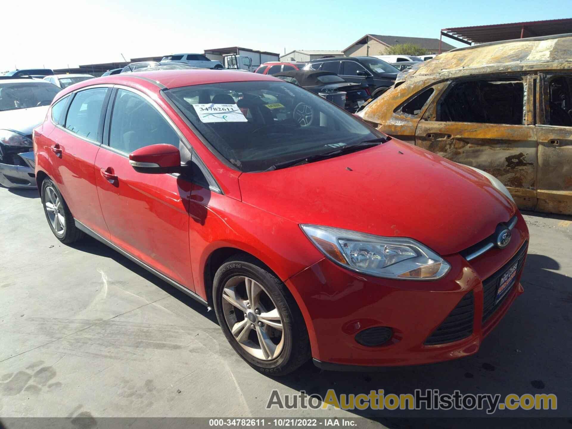 FORD FOCUS SE, 1FADP3K21DL255635