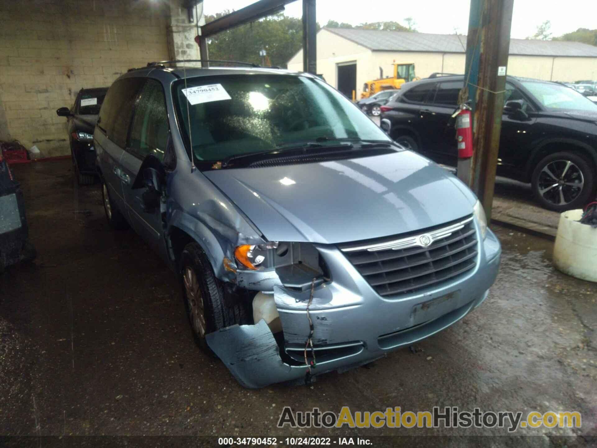 CHRYSLER TOWN & COUNTRY LWB LX, 2A4GP44RX6R897668