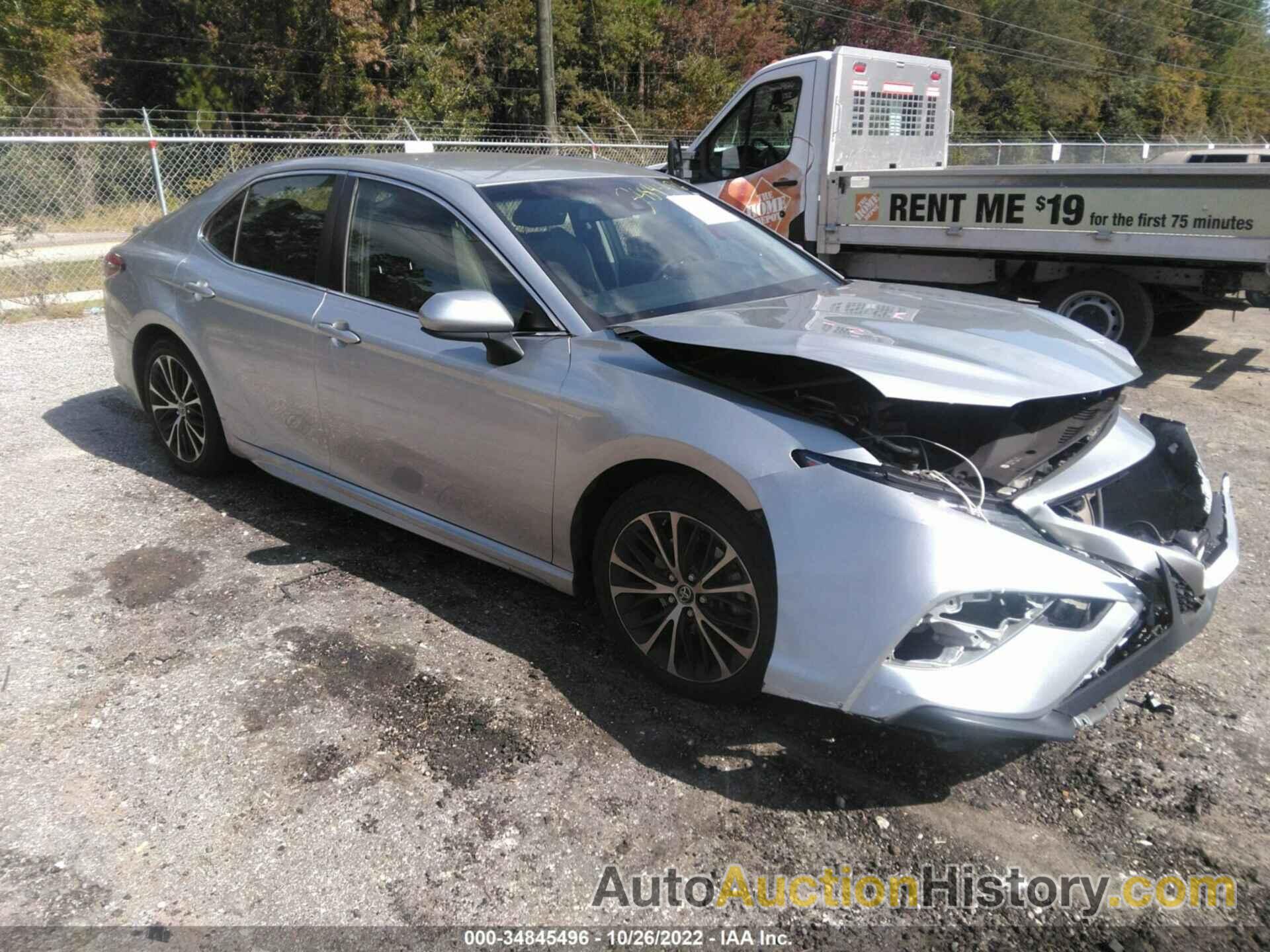 TOYOTA CAMRY SE, JTNB11HK8J3031705