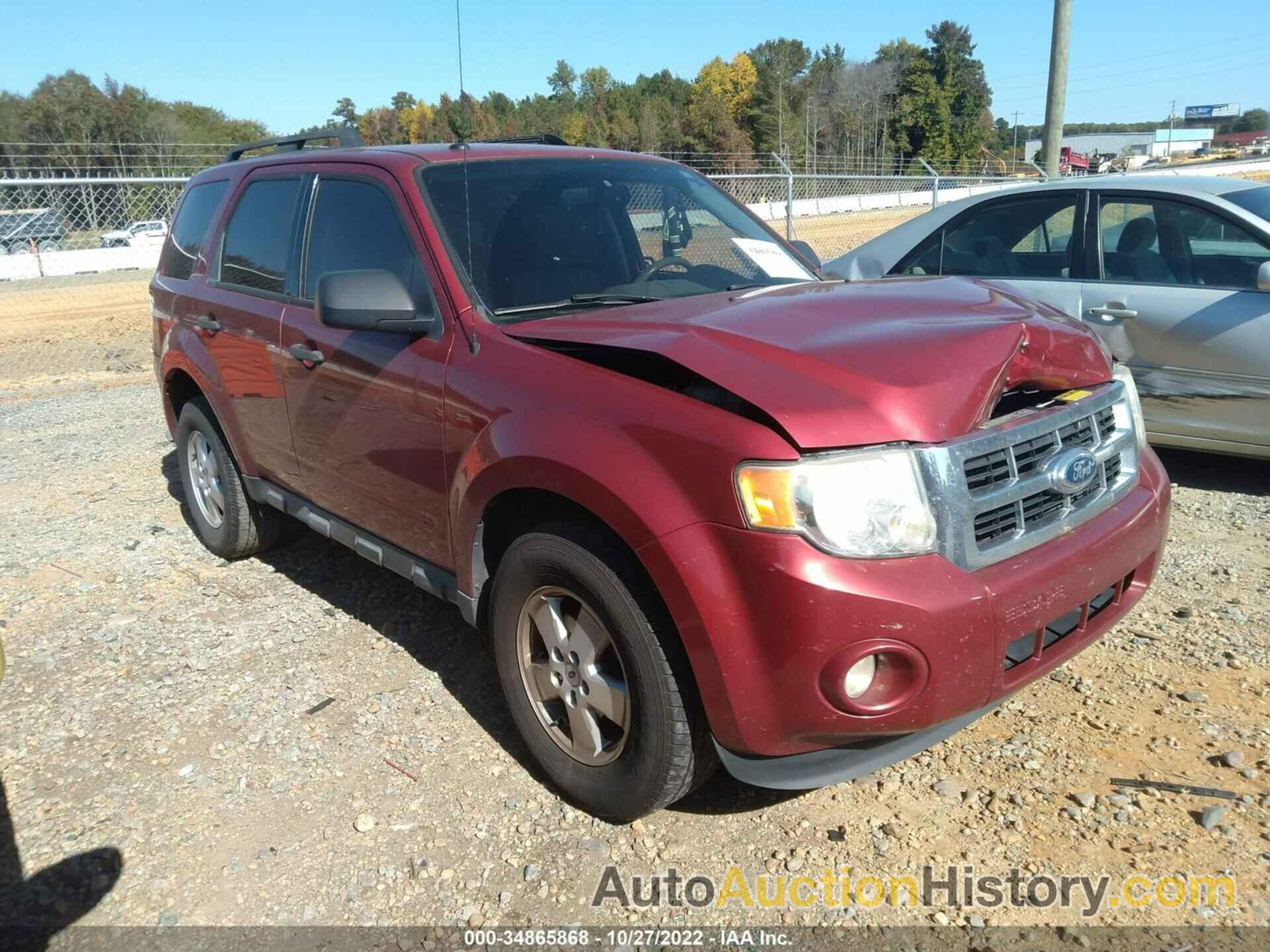 FORD ESCAPE XLT, 1FMCU0D77CKB87623