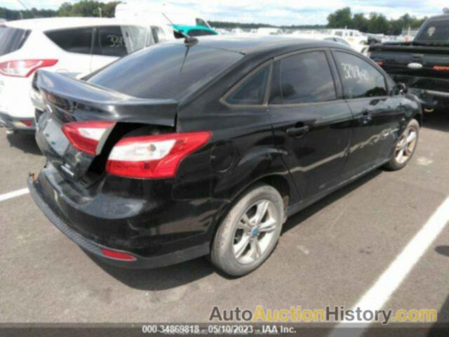 FORD FOCUS SE, 1FADP3F24DL143759