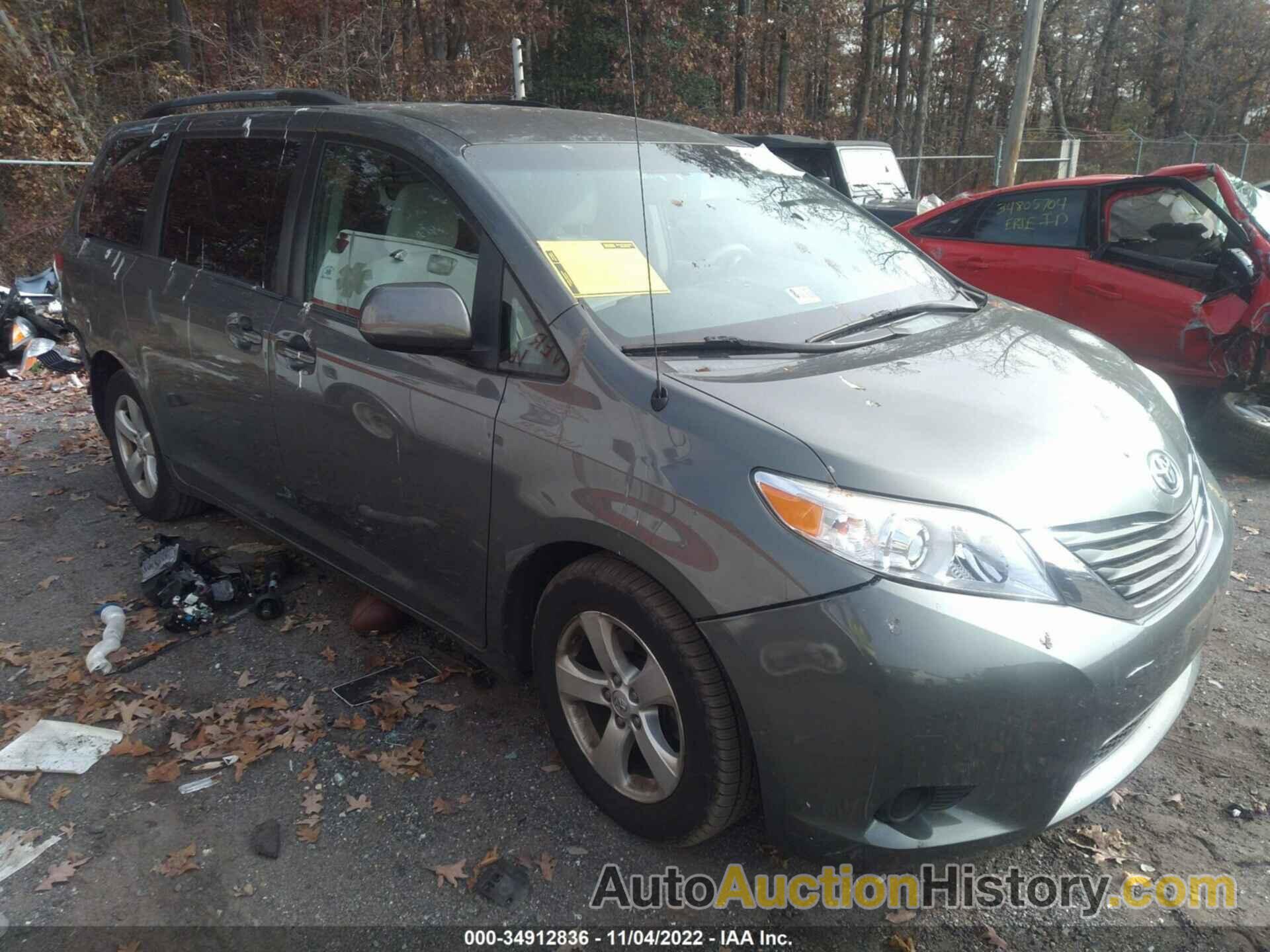 TOYOTA SIENNA LE, 5TDKK3DC1ES409167