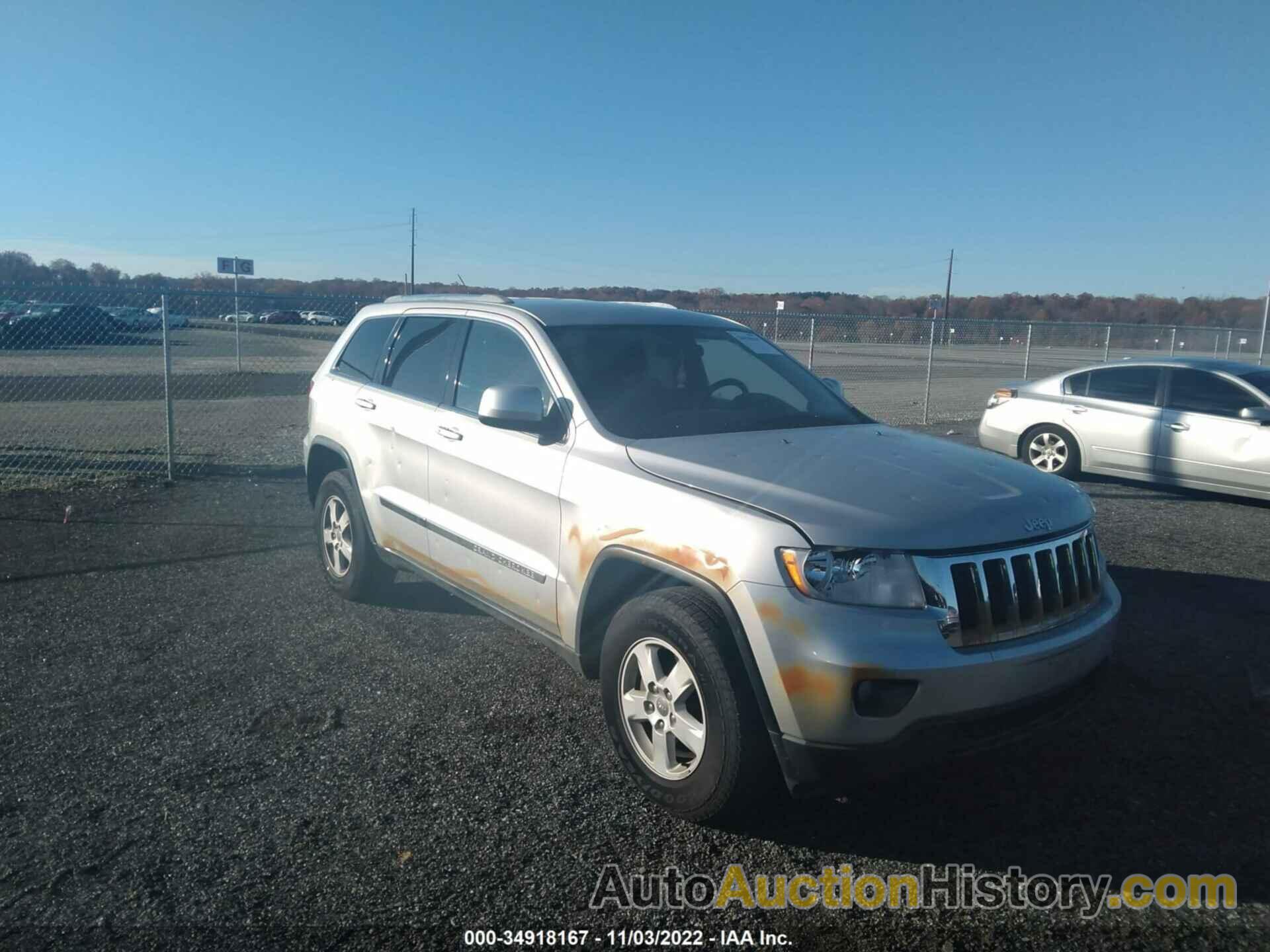 JEEP GRAND CHEROKEE LAREDO, 1J4RR4GG3BC584350