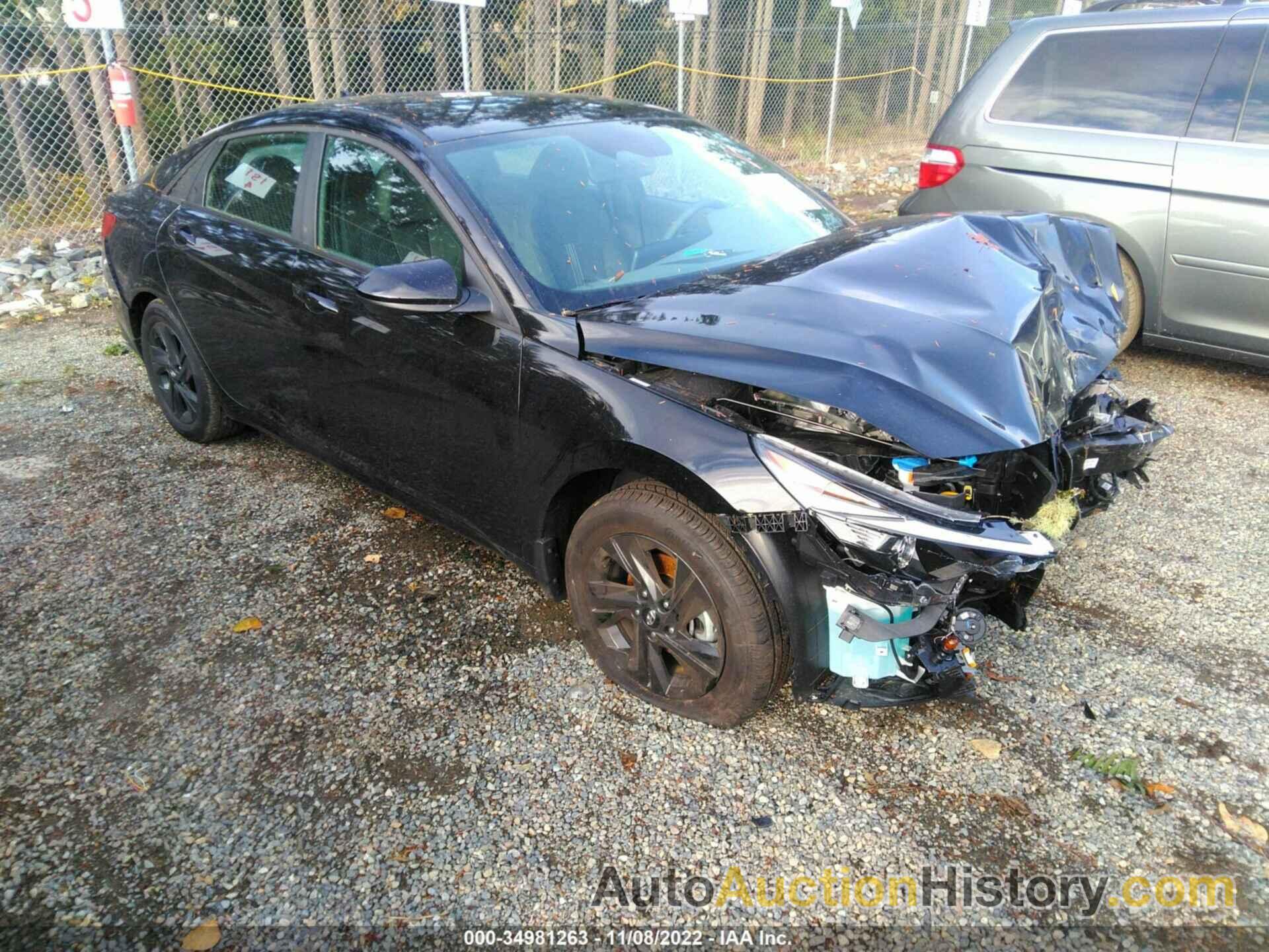 HYUNDAI ELANTRA SEL, KMHLM4AG6PU394798