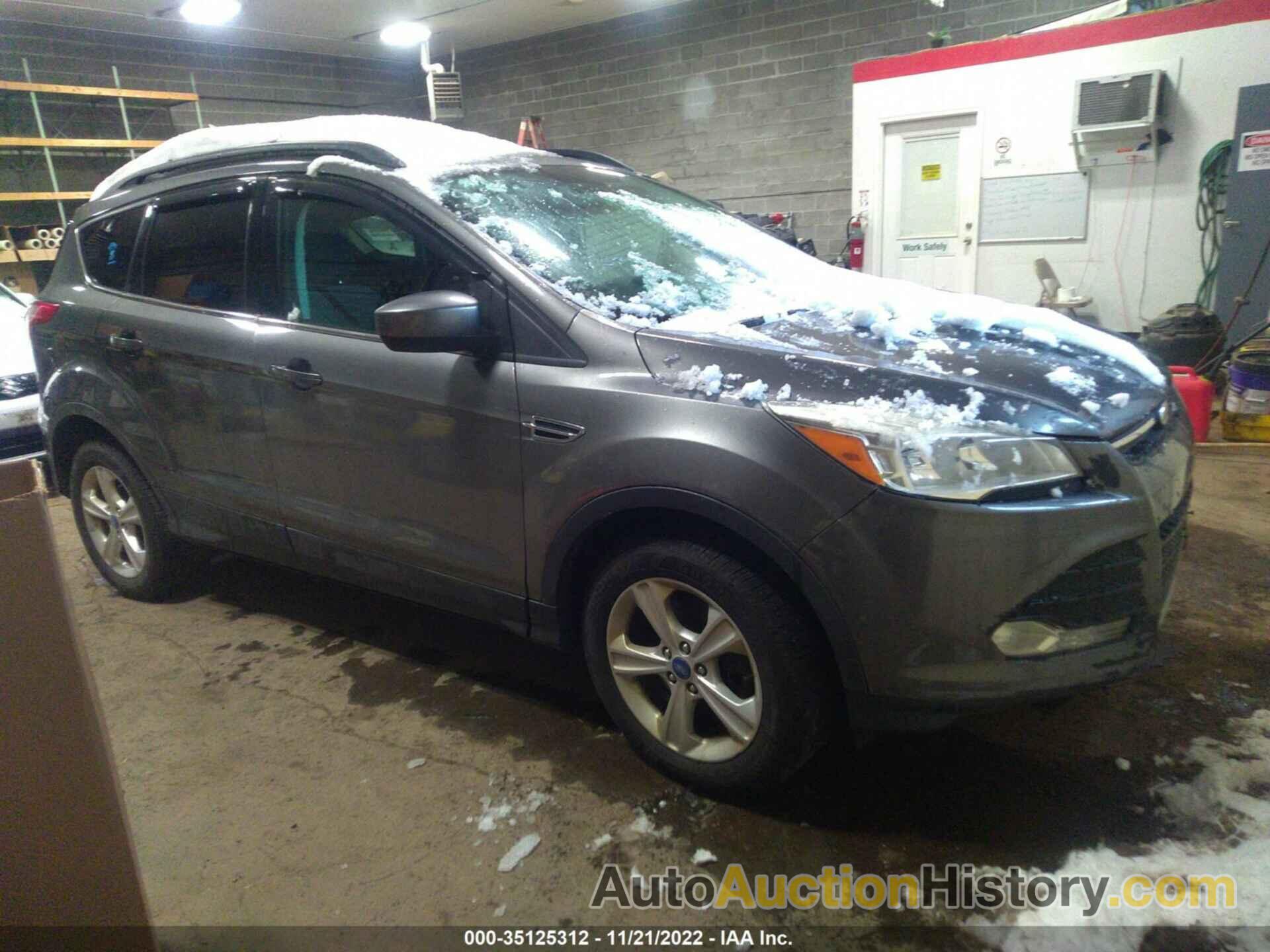 FORD ESCAPE SE, 1FMCU9GX8DUC10977