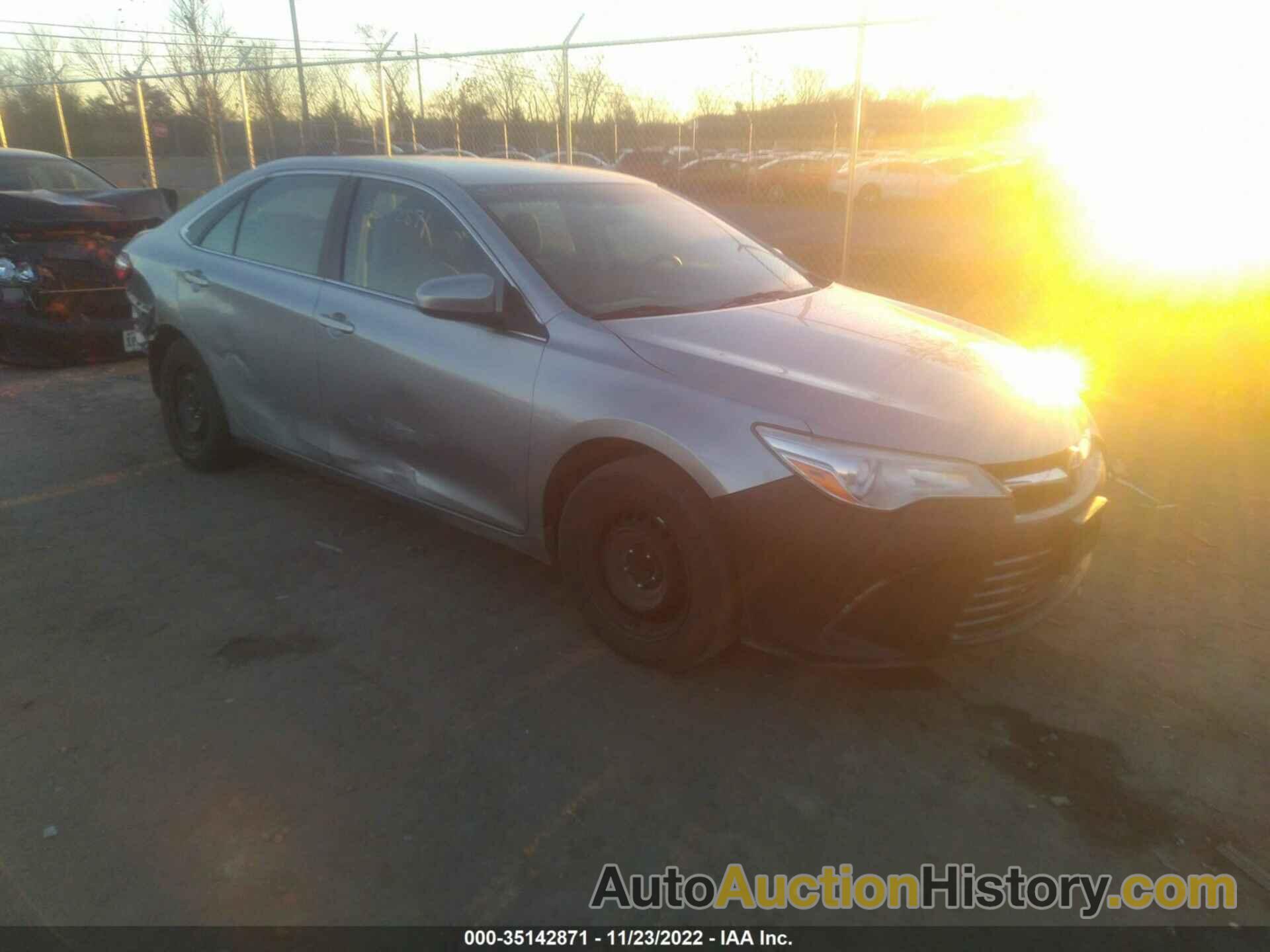 TOYOTA CAMRY XLE/SE/LE/XSE, 4T1BF1FK9HU383054