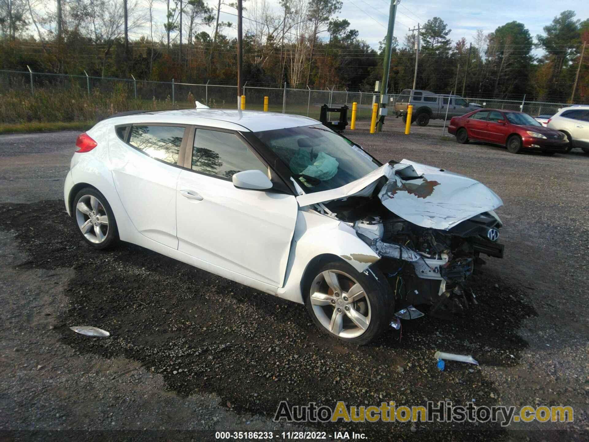 HYUNDAI VELOSTER W/BLACK INT, KMHTC6AD0DU122411