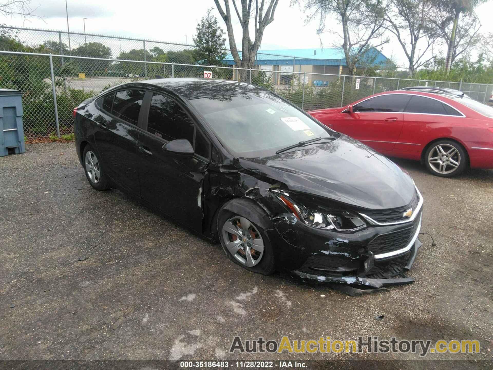 CHEVROLET CRUZE LS, 1G1BC5SM7J7158396