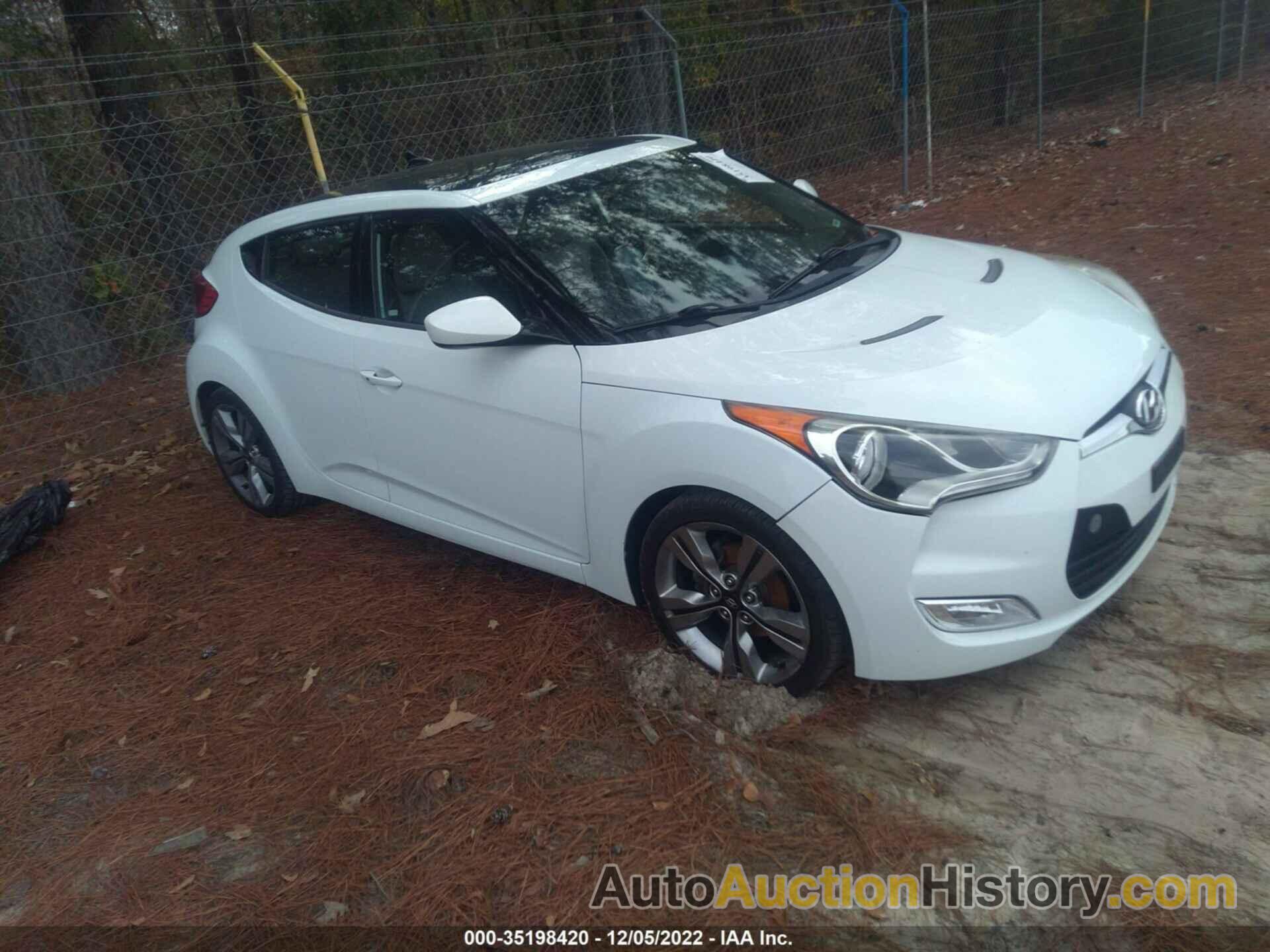 HYUNDAI VELOSTER W/GRAY INT, KMHTC6AD1CU024972