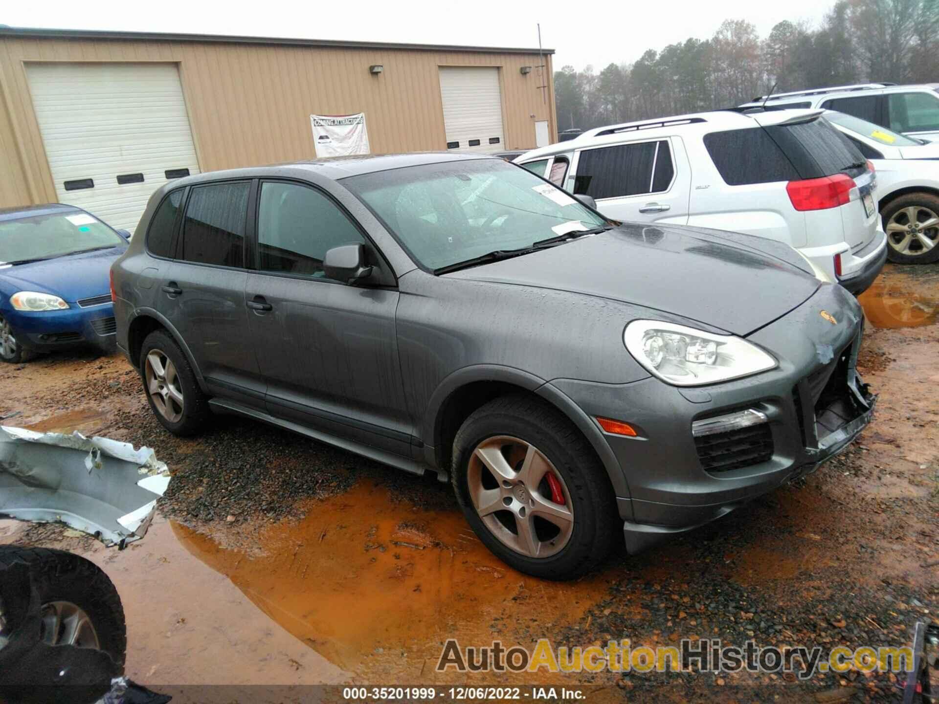 PORSCHE CAYENNE GTS, WP1AD29P08LA70756