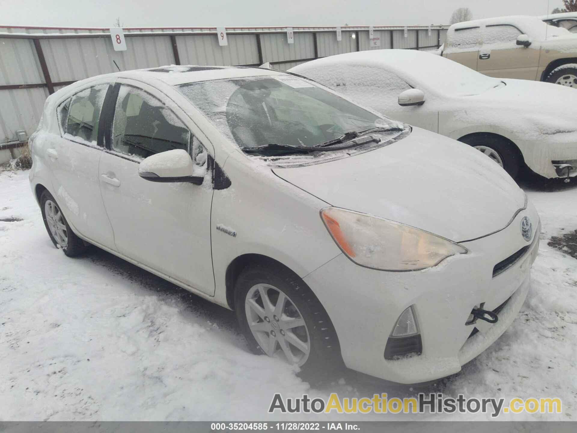 TOYOTA PRIUS C ONE/TWO/THREE/FOUR, JTDKDTB38D1035147