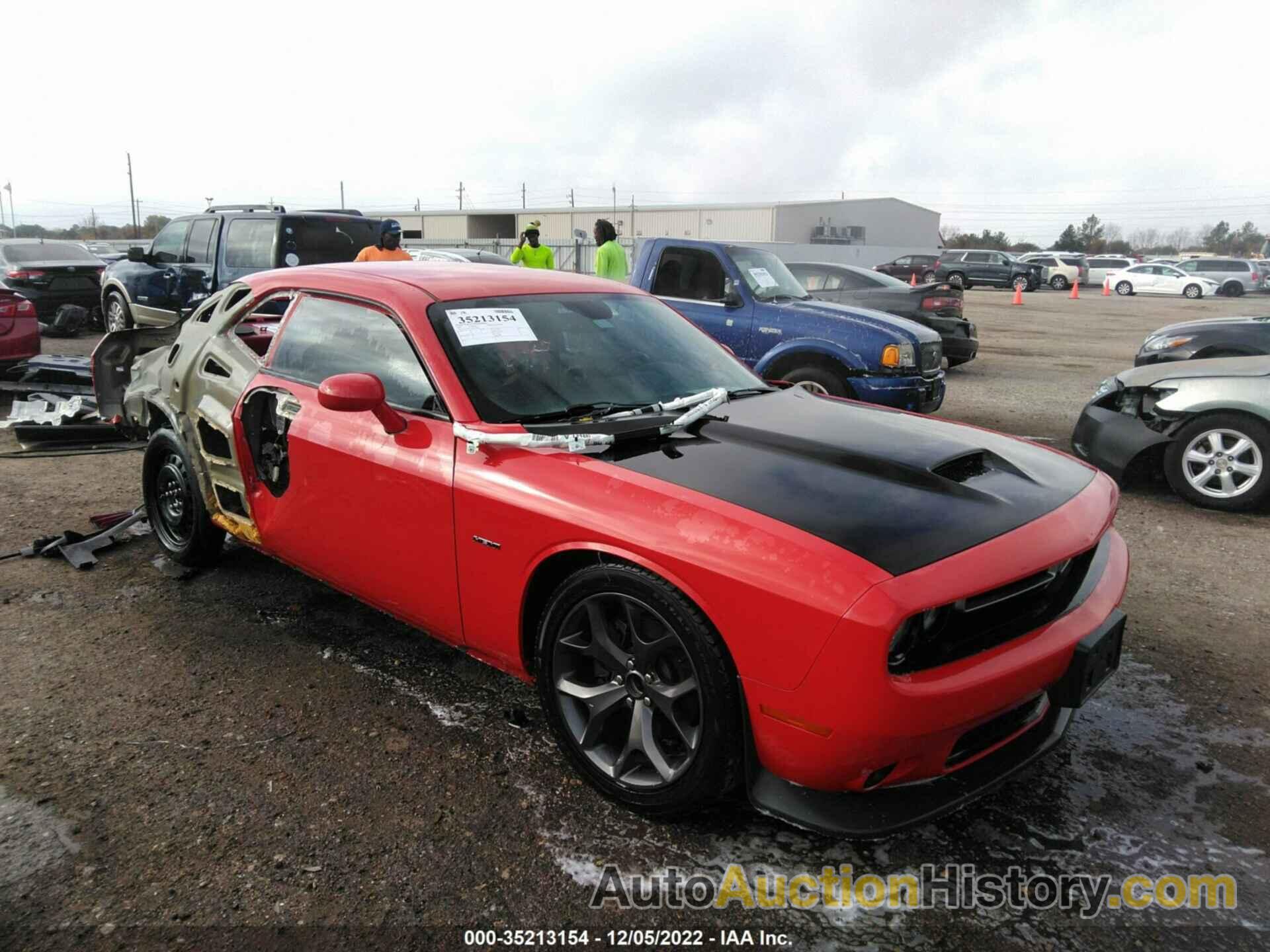 DODGE CHALLENGER R/T, 2C3CDZBT2KH573689